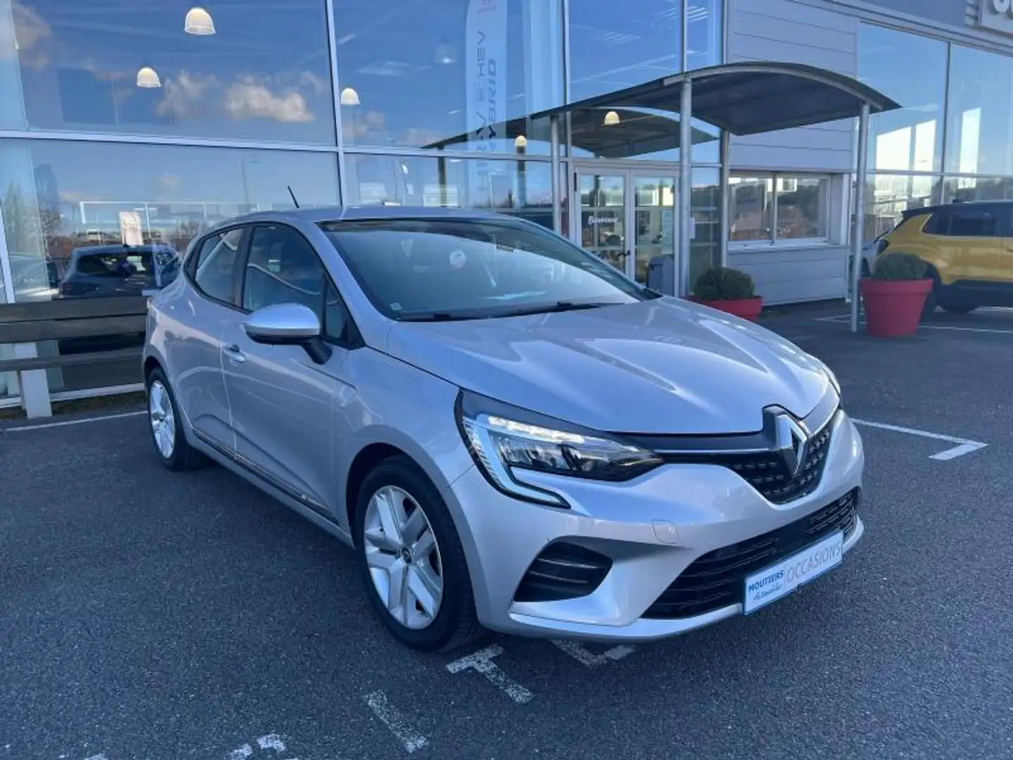 Renault Clio 1.6 E-Tech 140ch Business -21 - 2