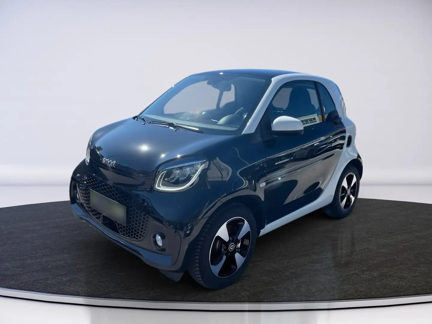 smart forTwo coupé electric drive AUT Kam. KlimaA LED Schwarz - 2