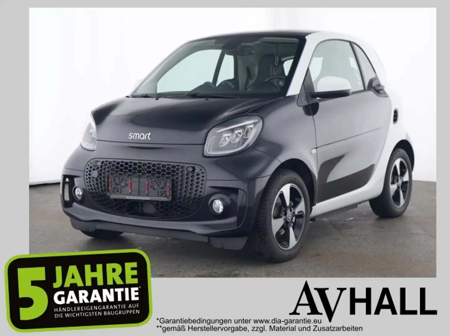 smart forTwo EQ 22KW*PANO*RFK*PDC*LED*KLIMAAUT* Schwarz - 1