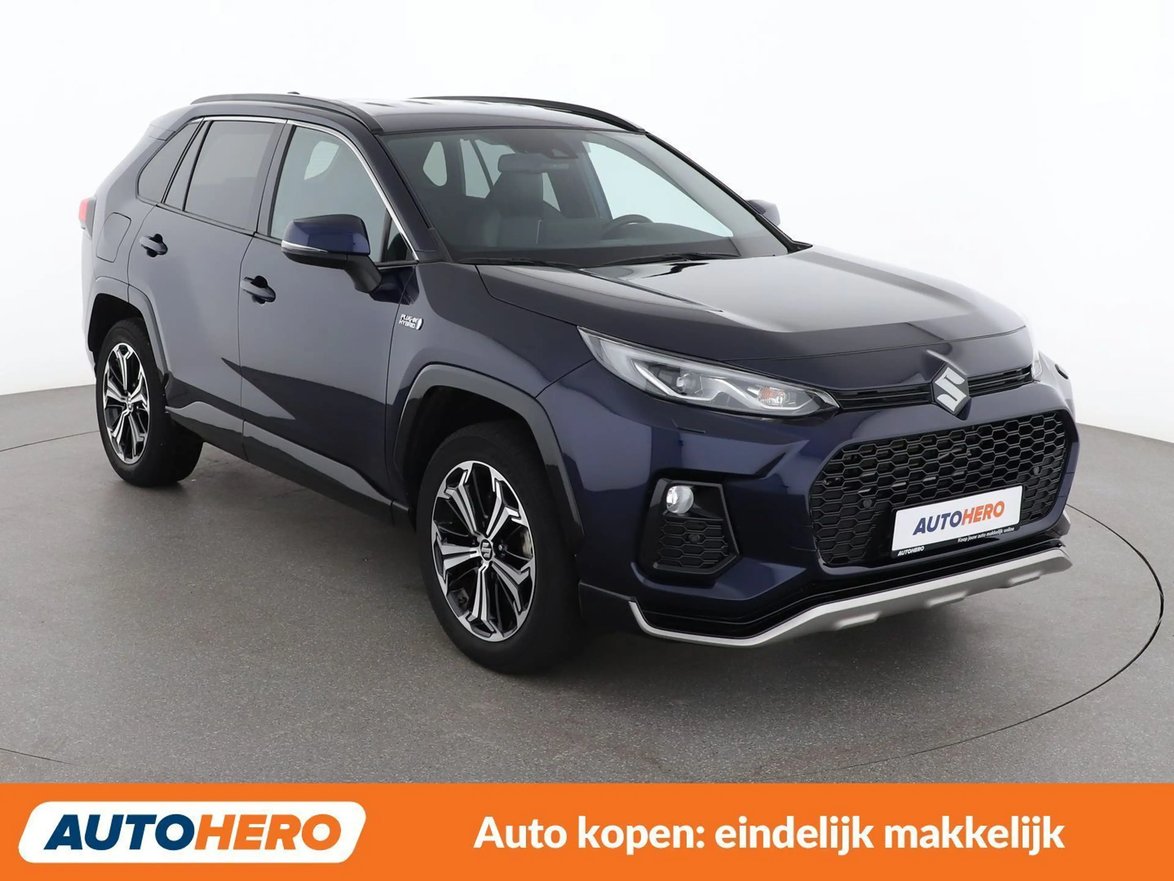 Suzuki Across 2.5 Plug-in Hybrid Comfort+ E-Four — photo 8