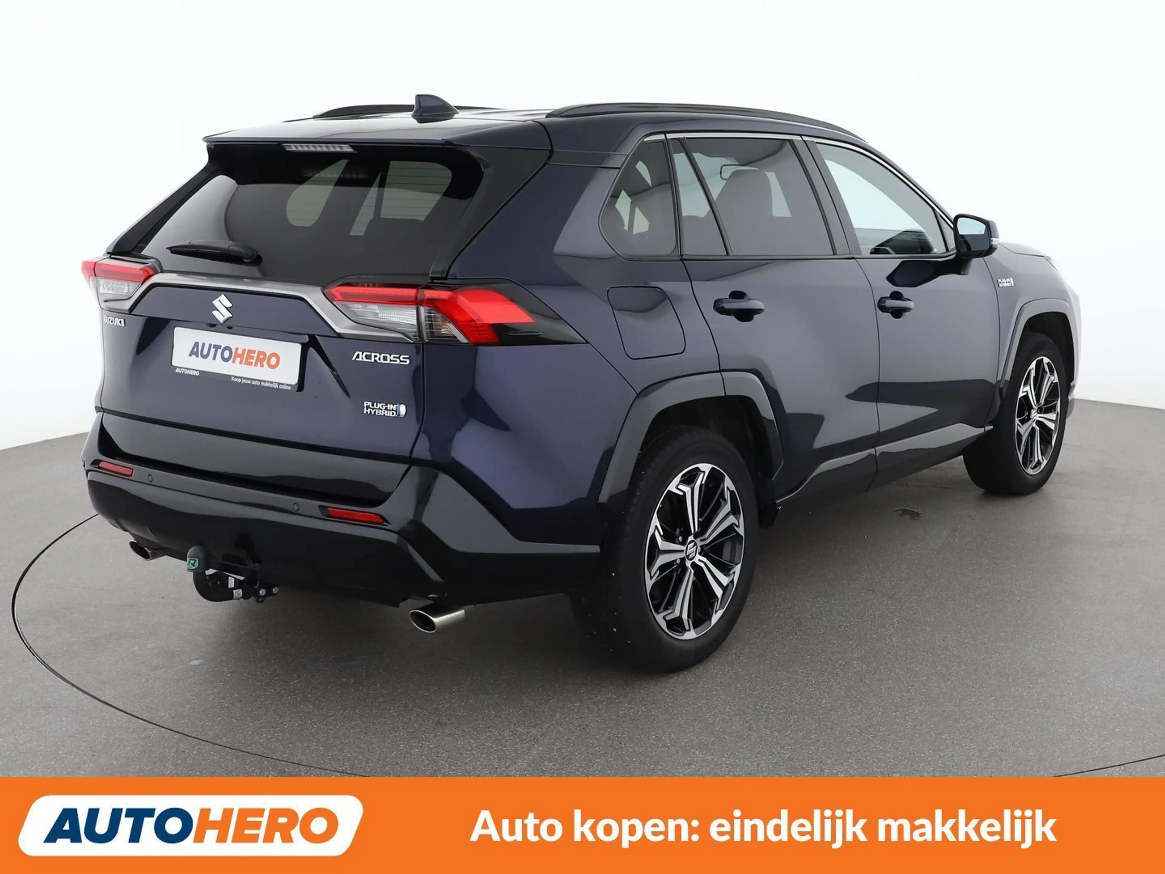 Suzuki Across 2.5 Plug-in Hybrid Comfort+ E-Four — photo 6