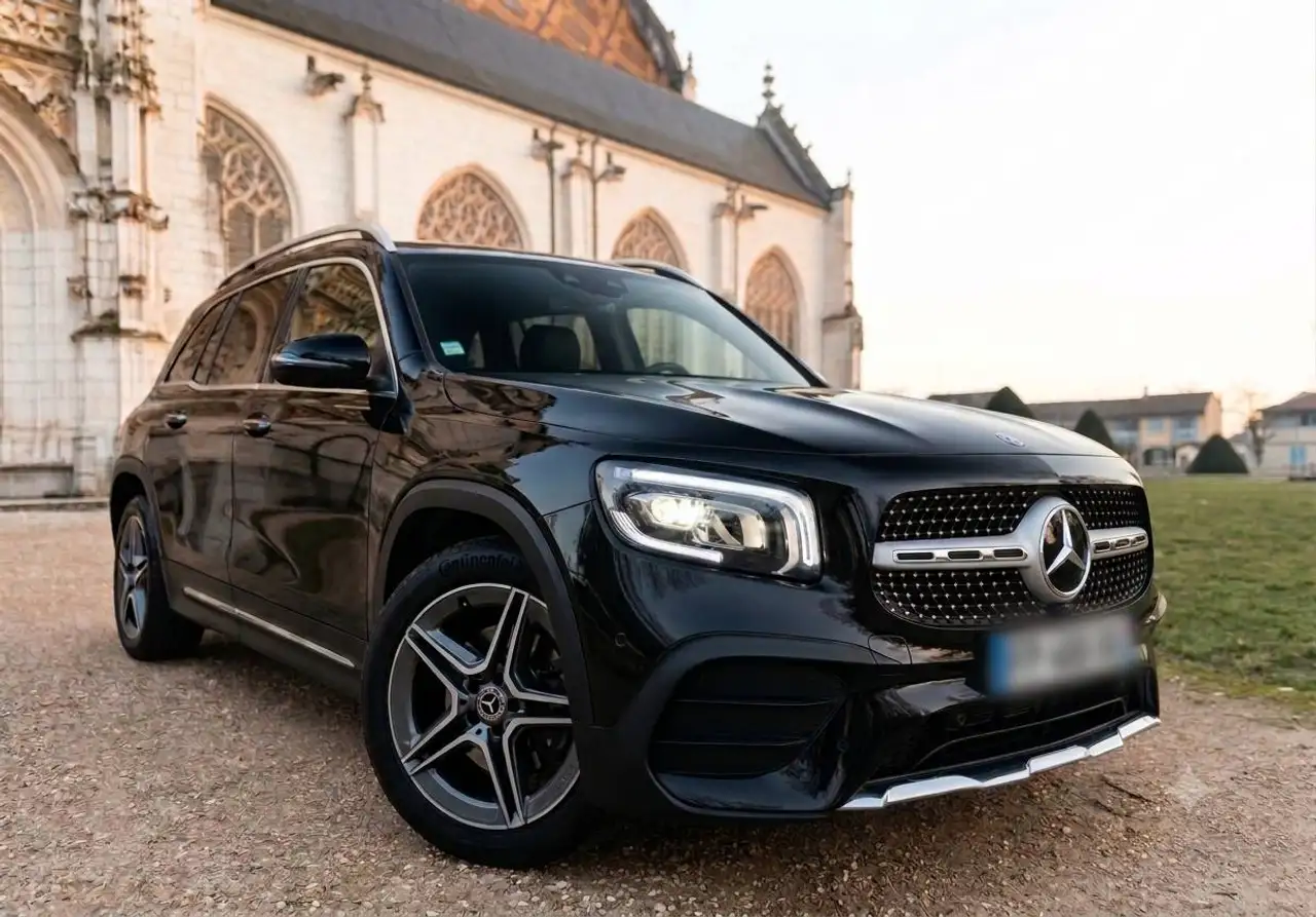 Mercedes-Benz GLB 200