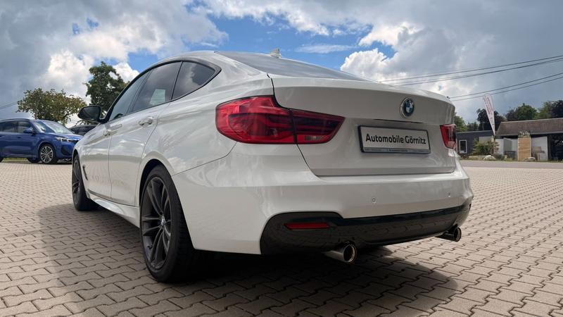 BMW 340 i xDrive M Performance Power and Soundkit — photo 4