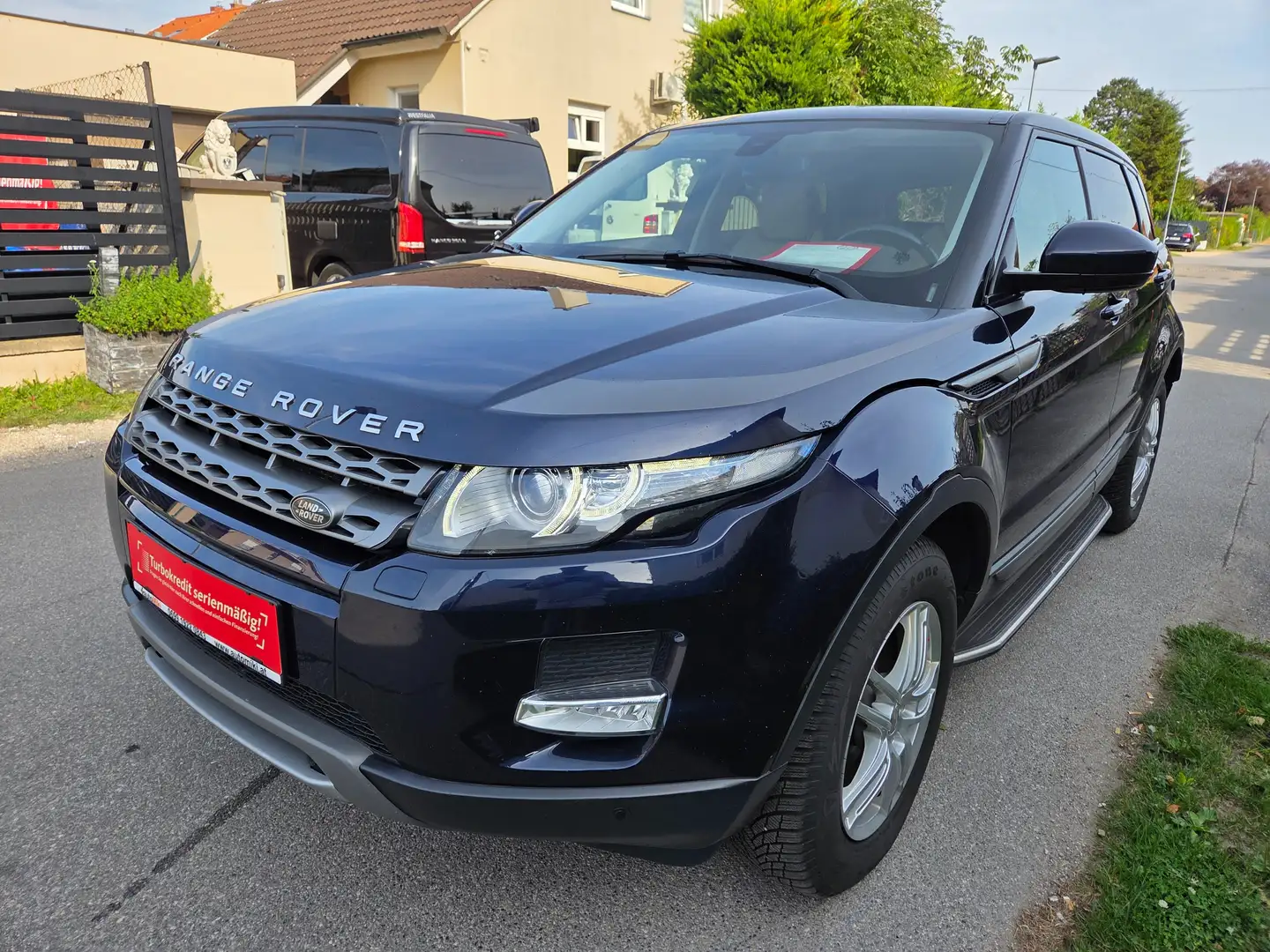 Land Rover Range Rover Evoque Allrad Pure 2,2 TD4 Blau - 1