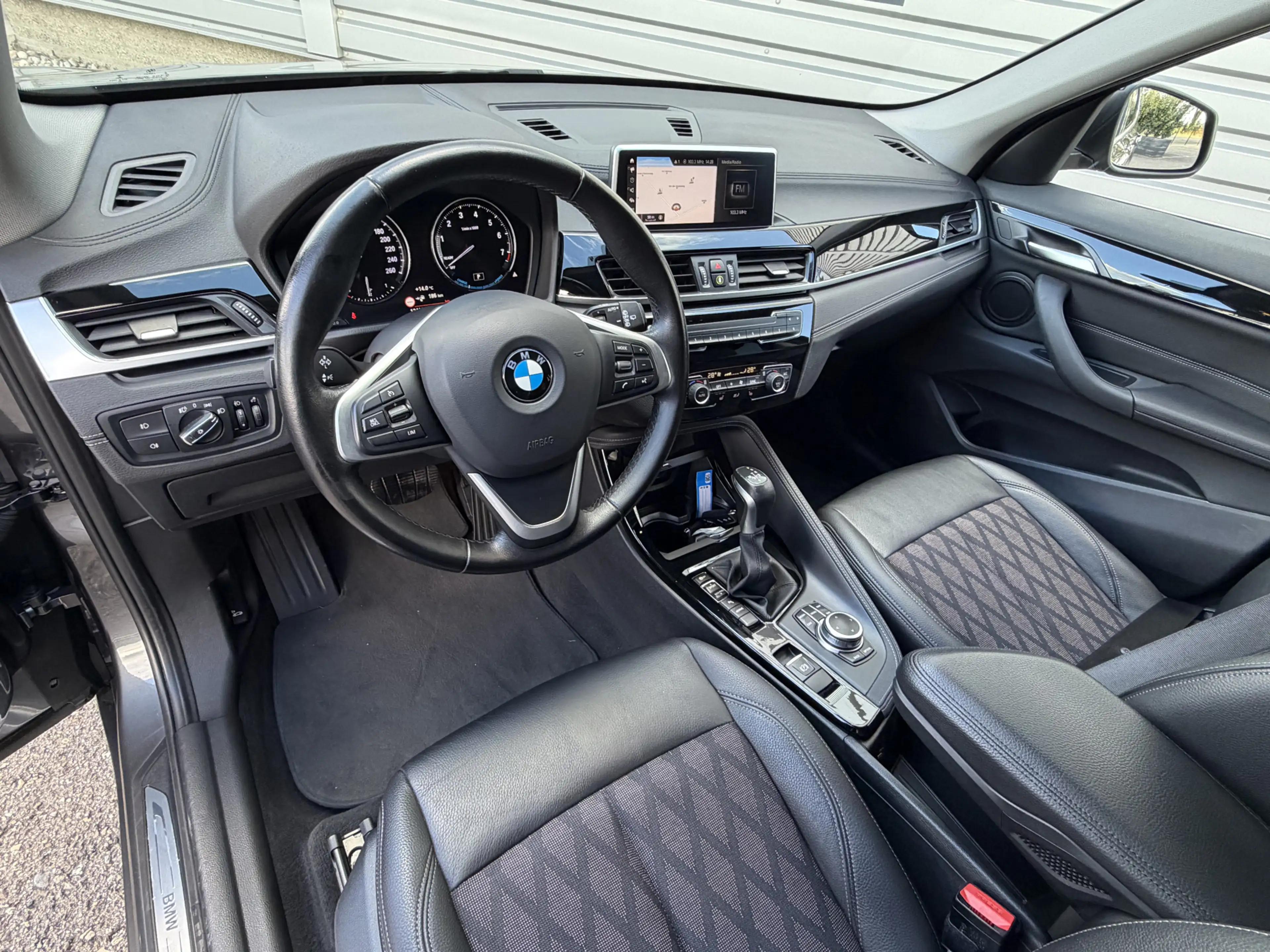 BMW X1 xDrive25e Aut Navi|Camera|LED|Leer Plug-IN! — photo 17