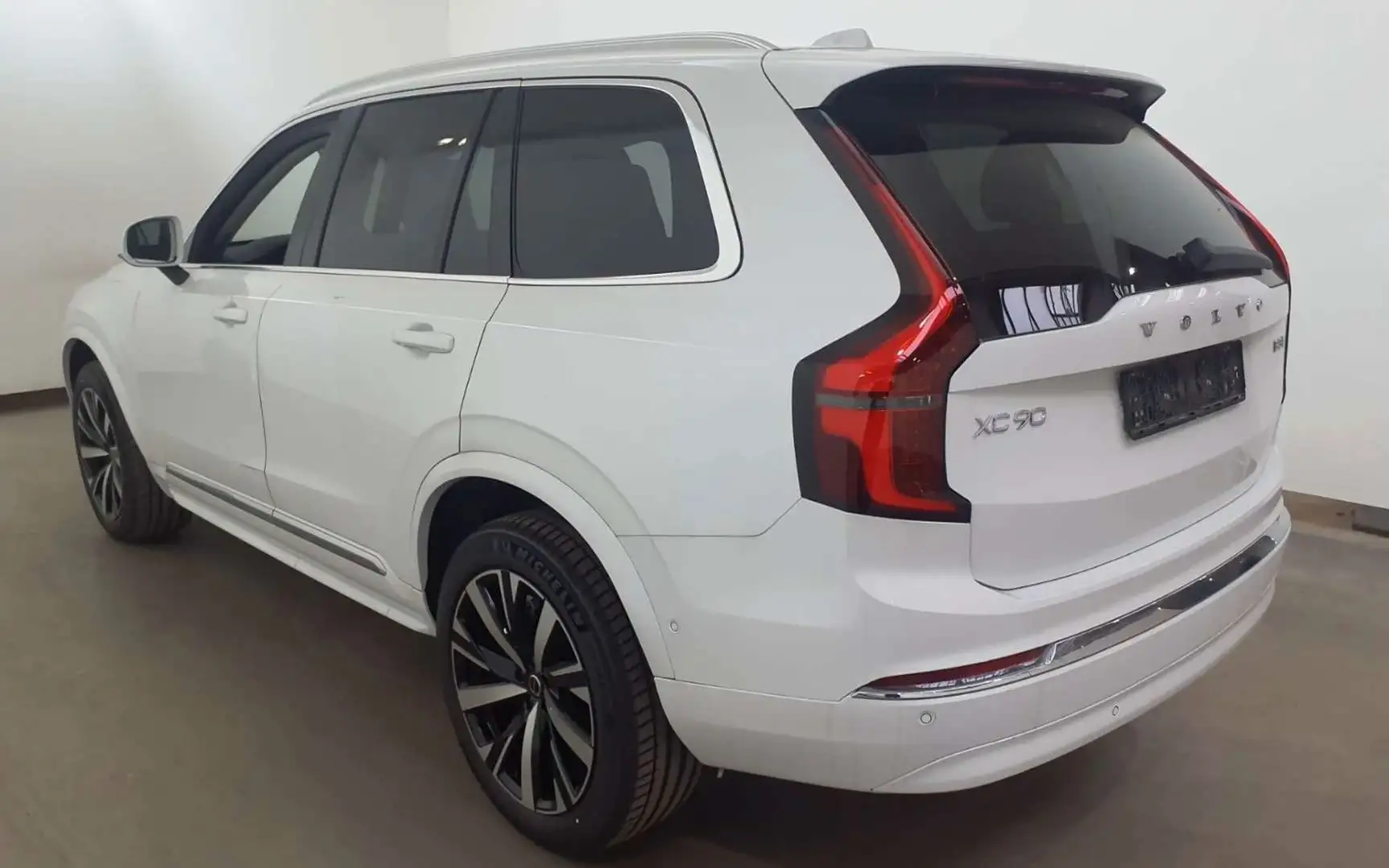 Volvo XC90 Core AWD*360 Kamera*NAVI*Mildhybrid*7Sitze Weiß - 2
