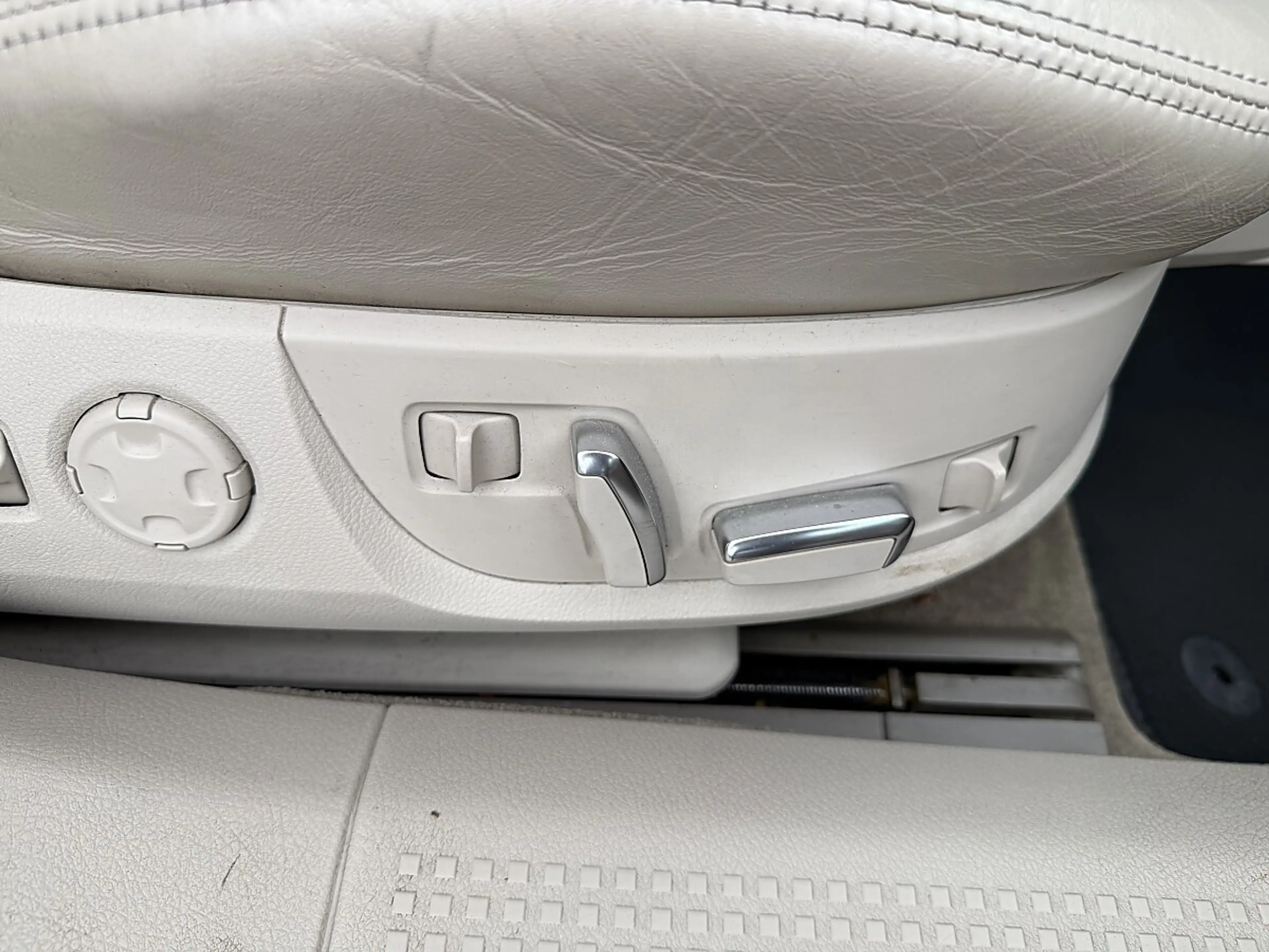 Audi A8 3,0 TDI V6 quattro DPF Tiptronic | TOP AUSSTATTUNG — photo 12