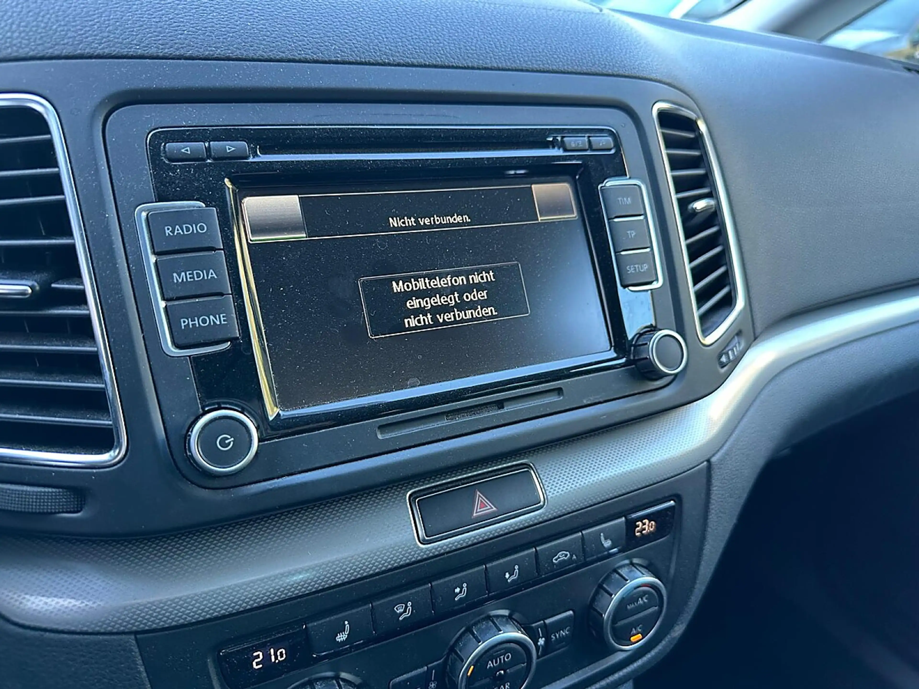 Volkswagen Sharan 2.0 TDI Comfortline — photo 4