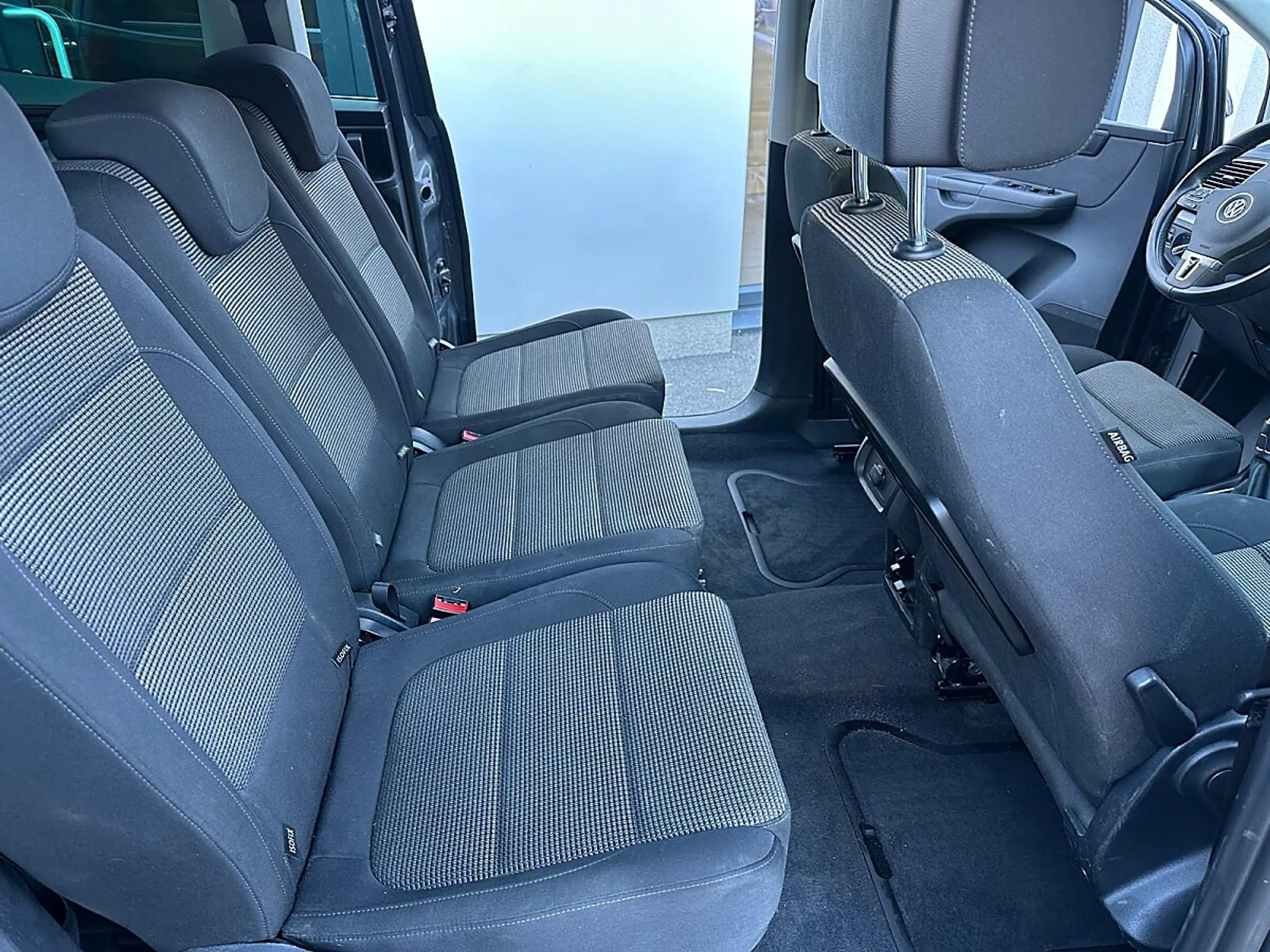 Volkswagen Sharan 2.0 TDI Comfortline — photo 2
