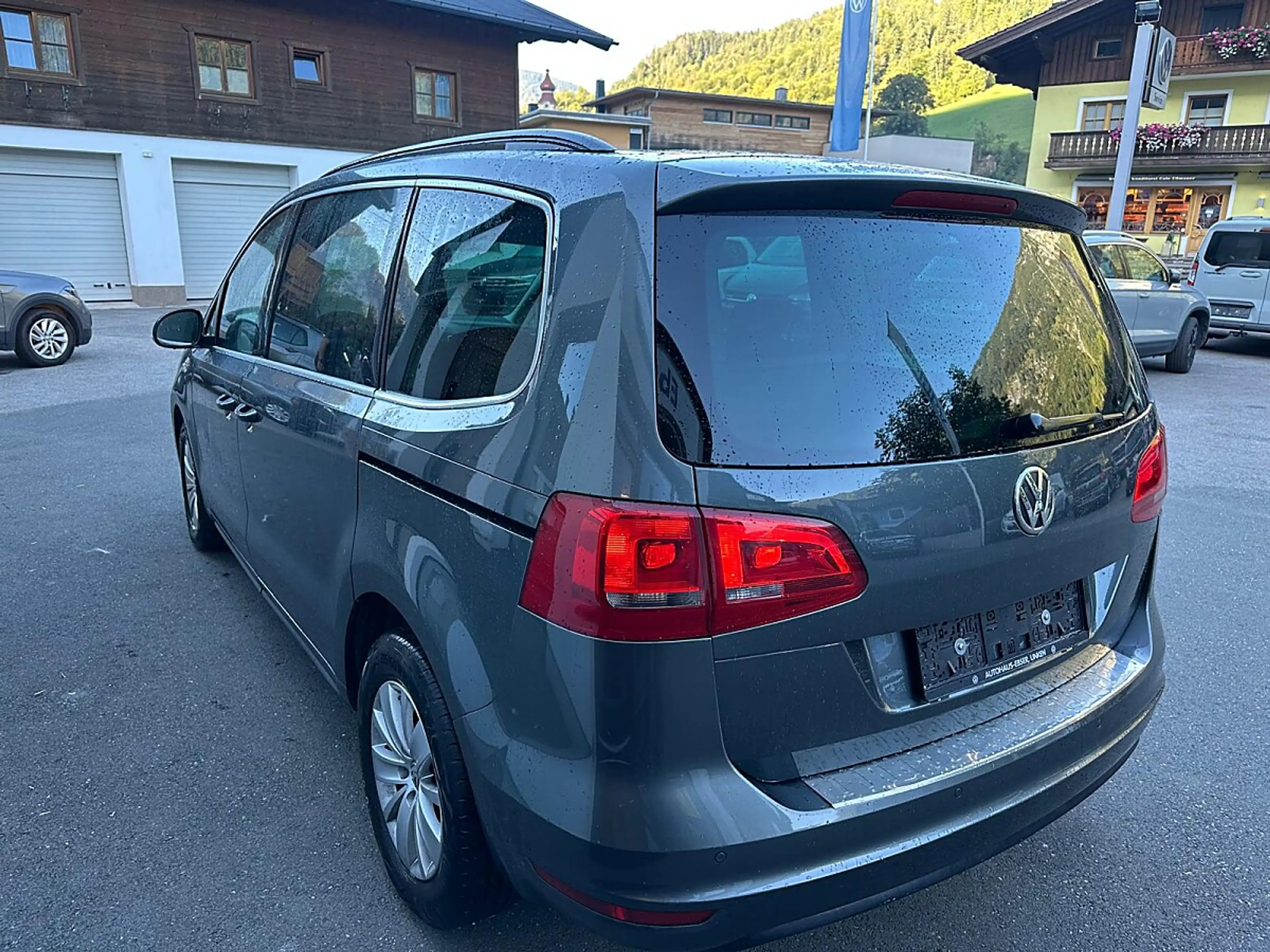 Volkswagen Sharan 2.0 TDI Comfortline — photo 9