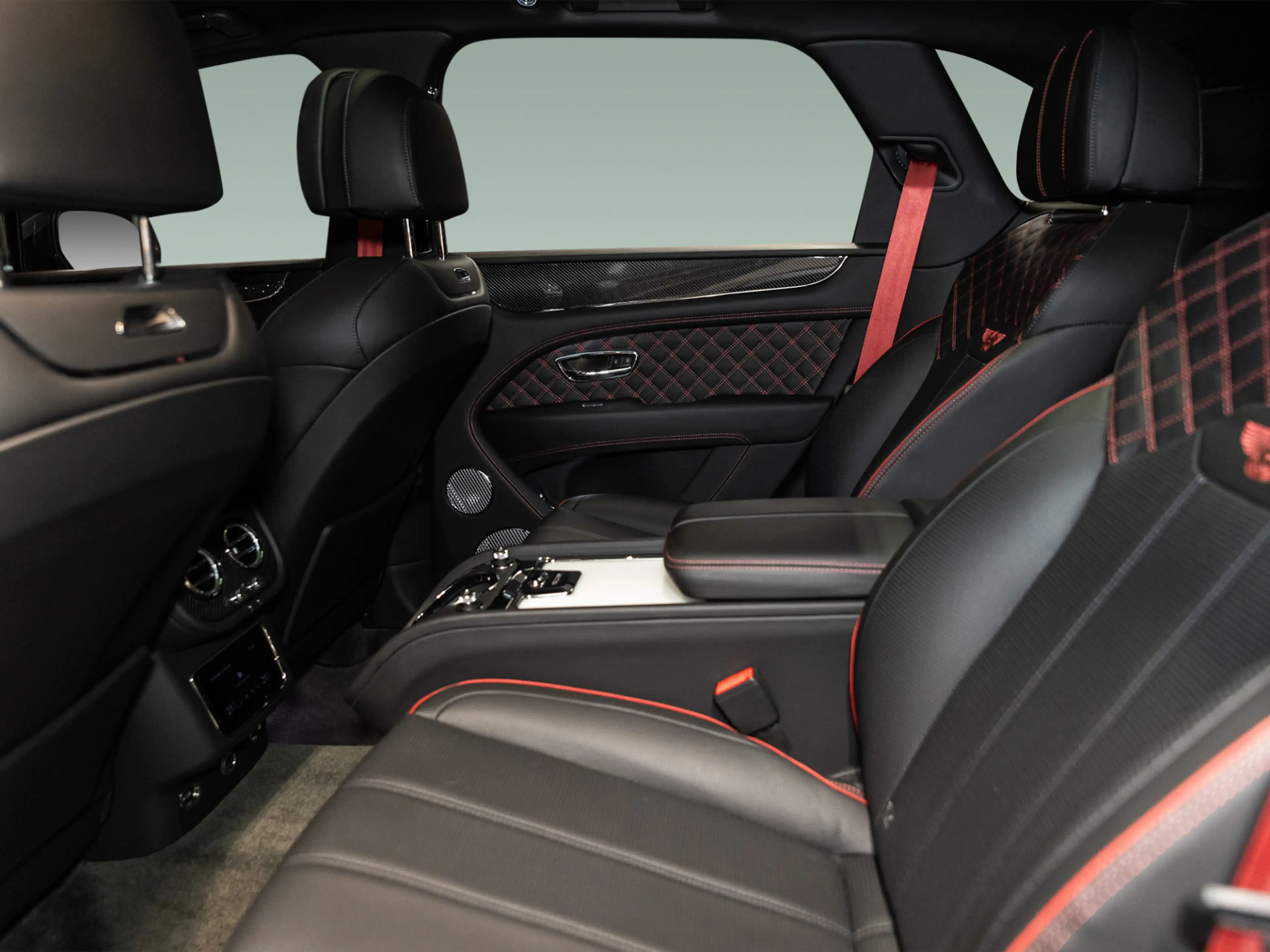 Bentley Bentayga V8 S |Ceramic|Full Carbon|NAIM|Comfort seat — photo 12