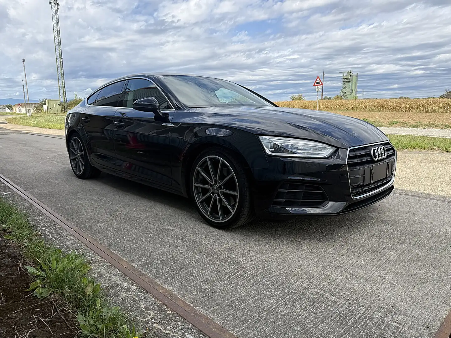 Audi A5 Sportback Schwarz - 1