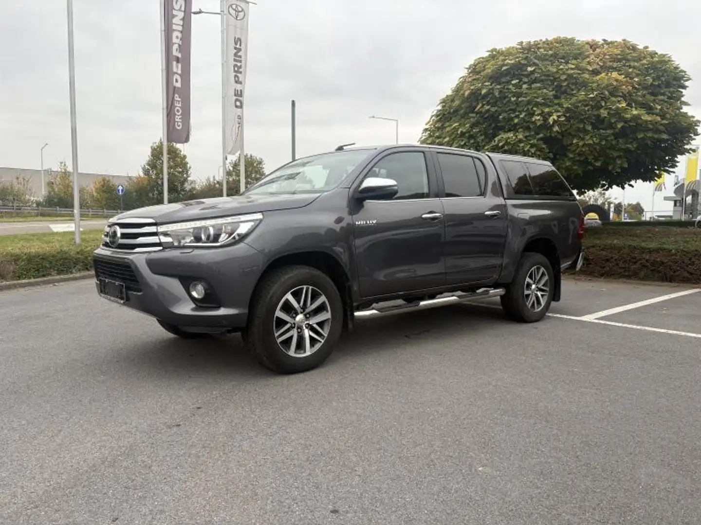 Toyota Hilux Lounge Gris - 1