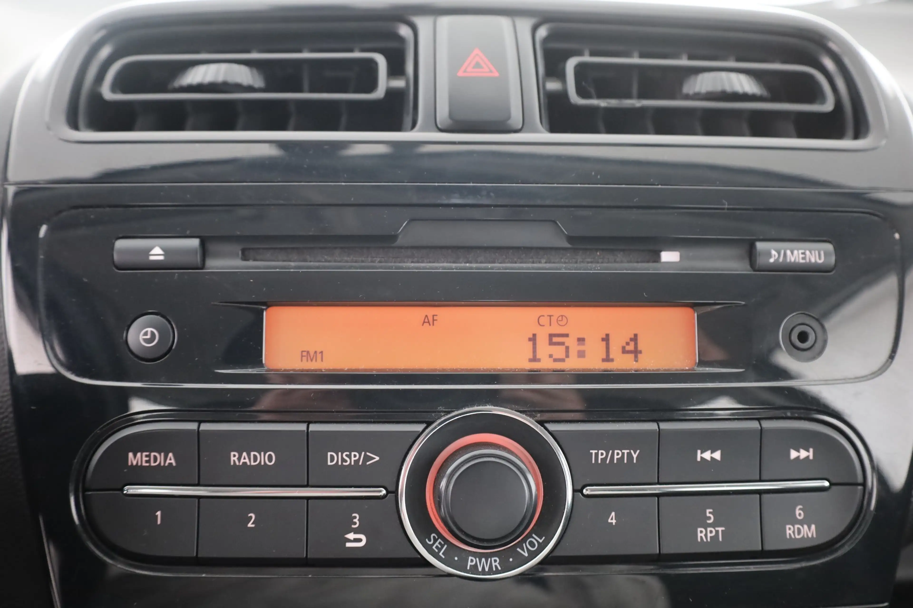 Mitsubishi Space Star 1.0 Intro Klima USB Tagfahrlicht AUX — photo 11