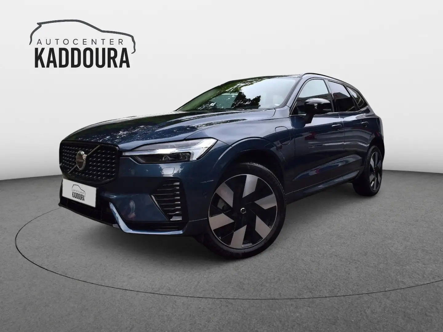 Volvo XC60 T6Plus Dark RechargeAWD,Pano,360°,20"A,Blis Albastru - 1
