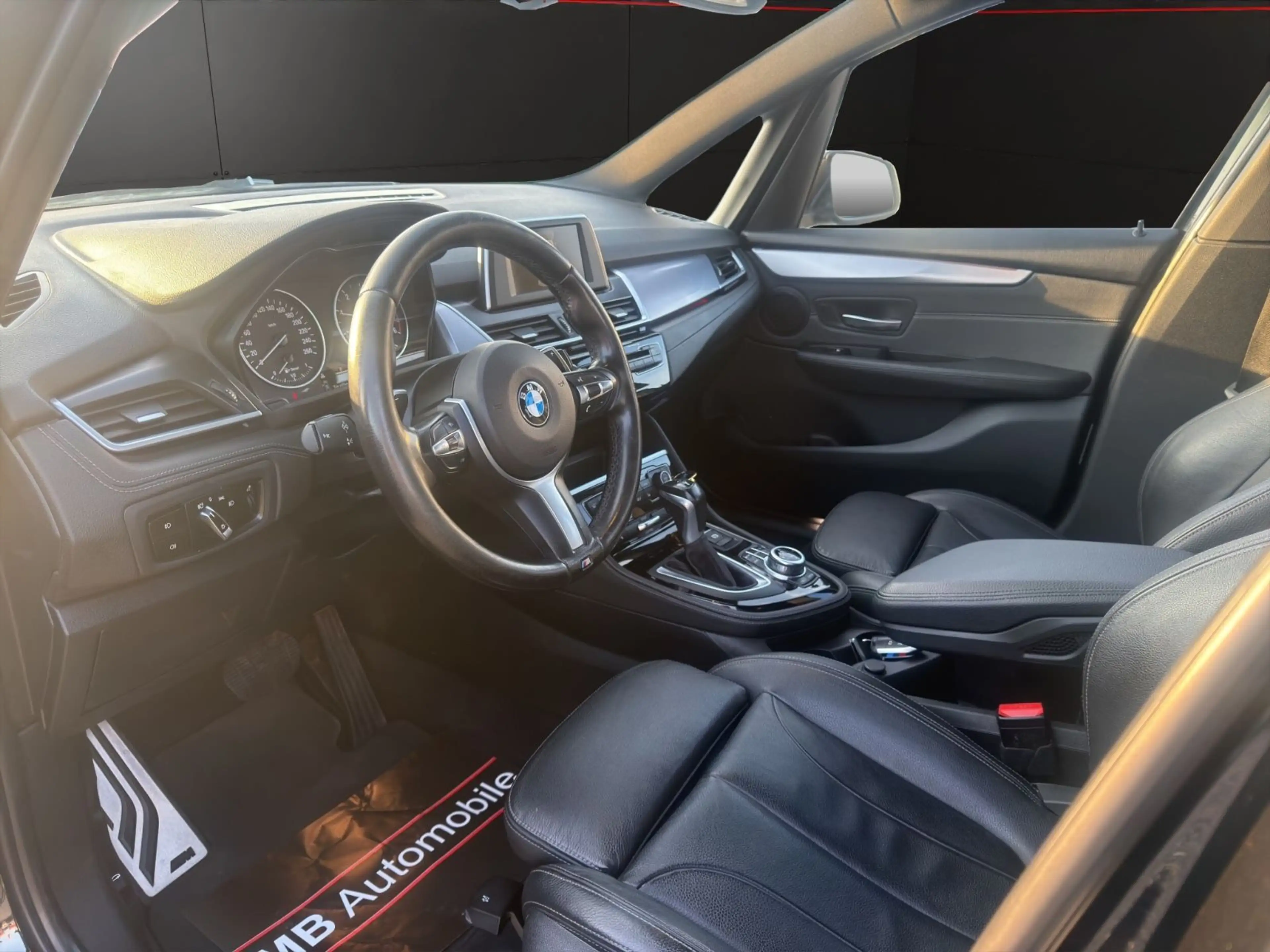 BMW 220 M Sport 7.Sitzer Navi/LED/Leder — photo 12