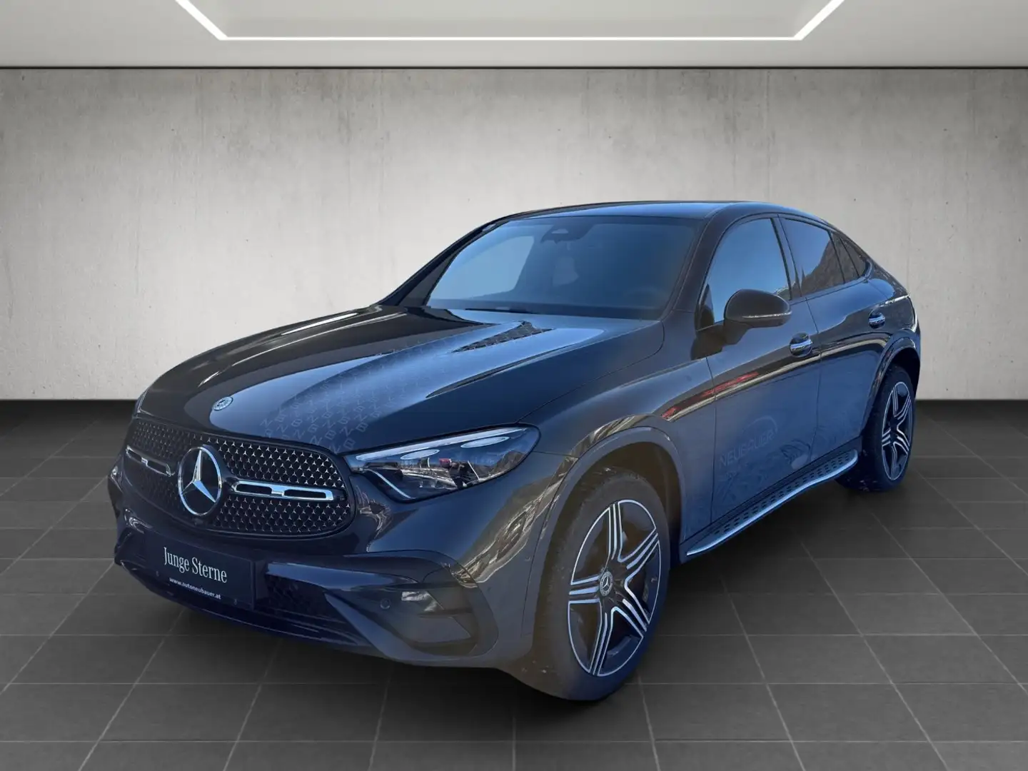Mercedes-Benz GLC 300 de 4MATIC Coupé Österreich-Edition Grau - 2