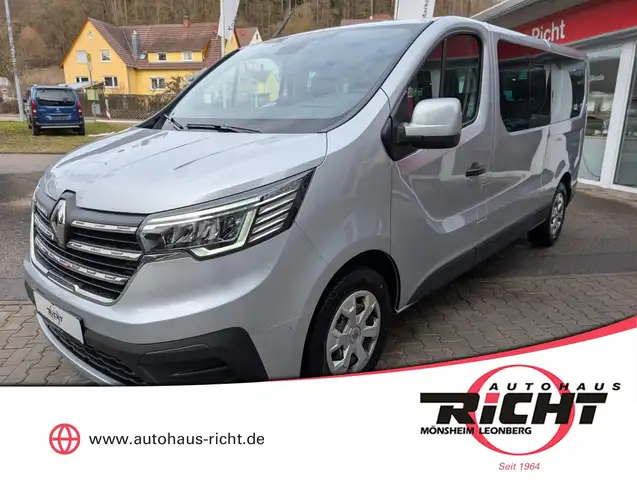Renault Trafic Grand Combi 2.0dCi L2H1 LR Lang App Kamera LED
