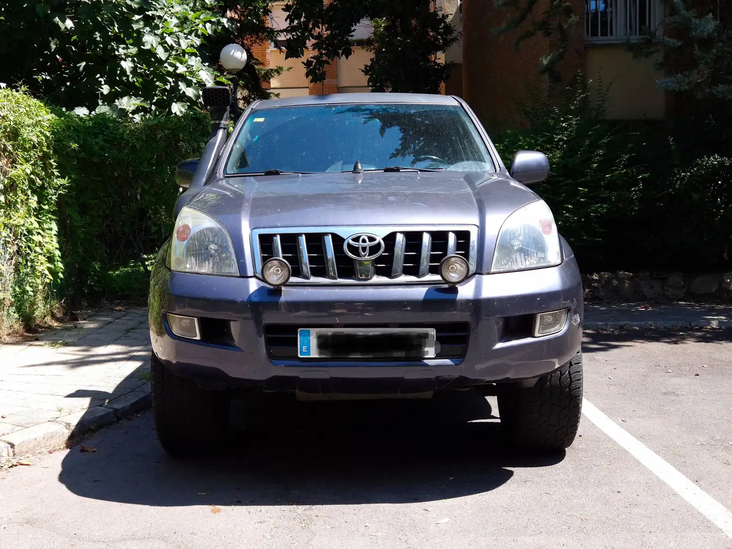 Toyota Land Cruiser Land Cruiser 95 D4D 50 Aniversario Aut. Gris - 1