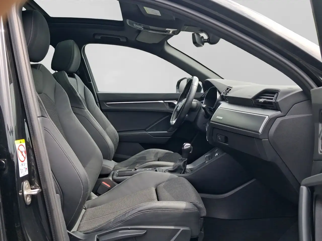 Audi Q3 45 TFSIe S LINE NAVI PANO LM20 OPTIK SONOS, миниатюра 4