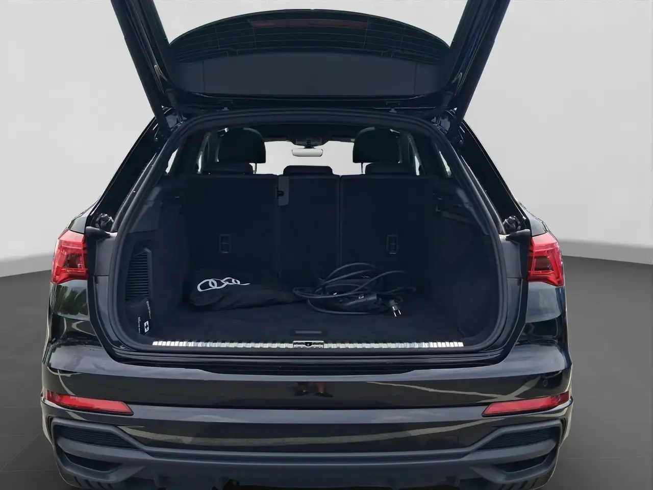 Audi Q3 45 TFSIe S LINE NAVI PANO LM20 OPTIK SONOS, миниатюра 17