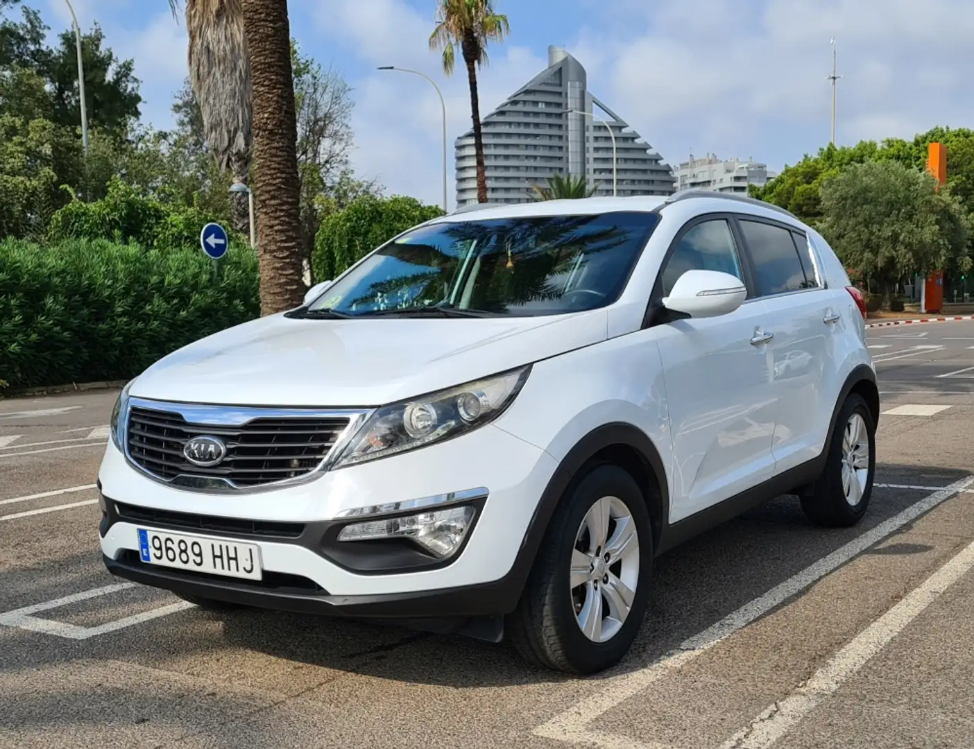 Kia Sportage 1.7CRDi Drive Blanc - 1