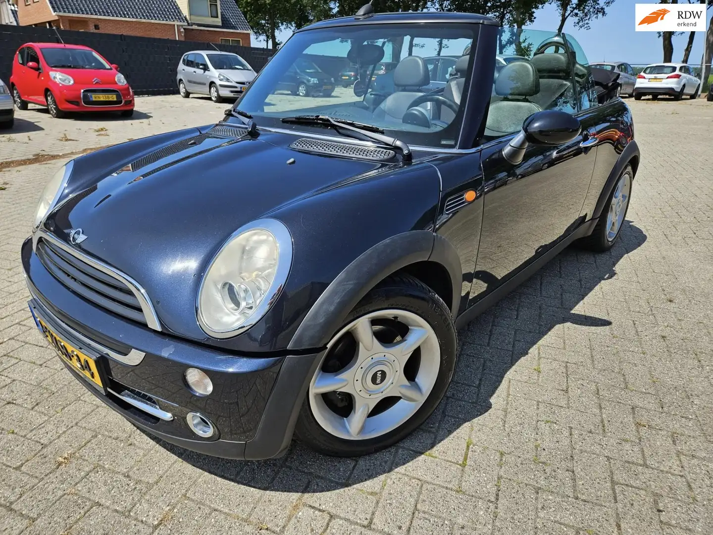 MINI Cooper Cabrio Mini 1.6 Cooper. 2006. Airco/Half leder/CV/Lichtme Noir - 1