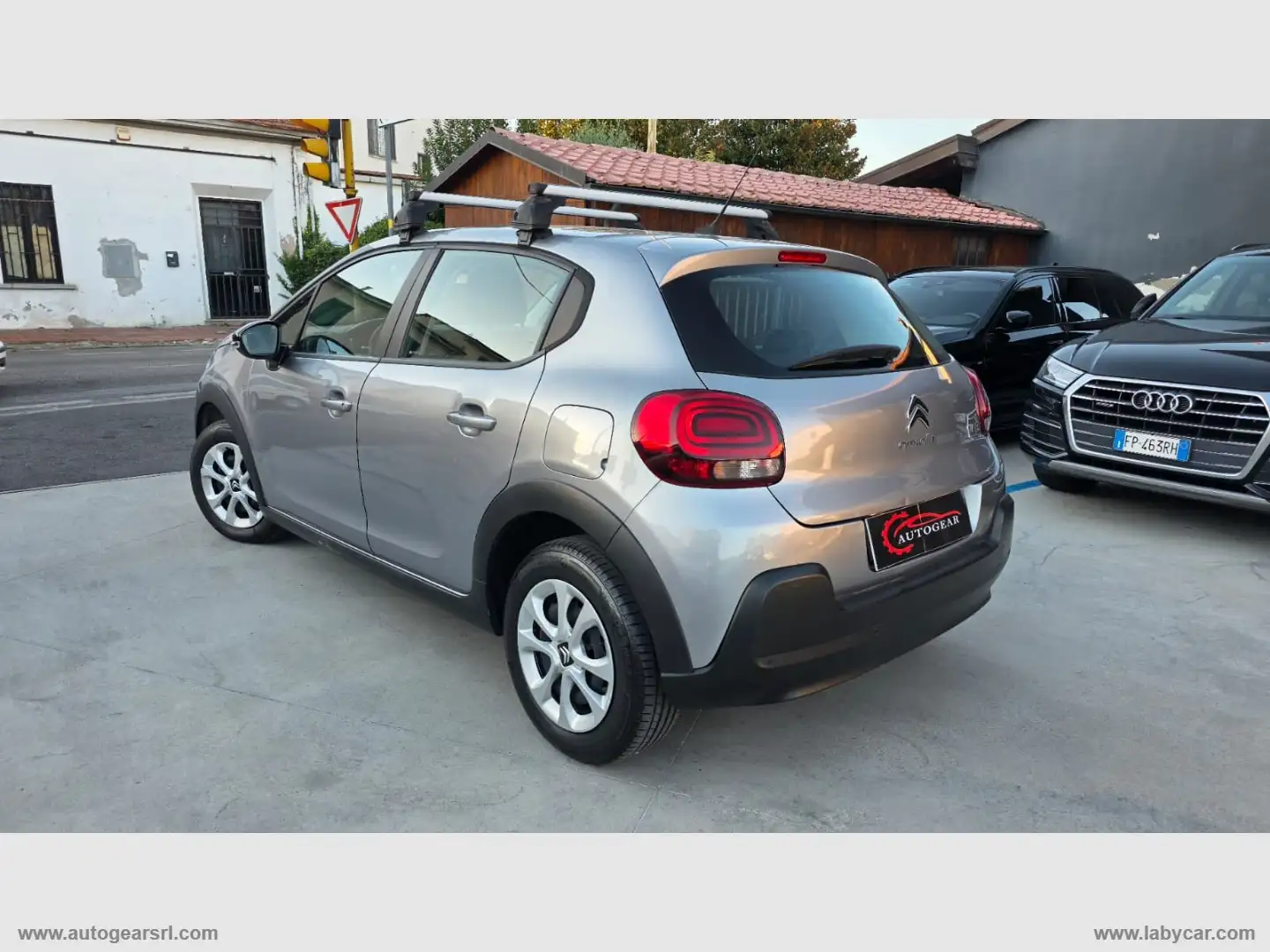 Citroen C3 PureTech 83 S&S Shine Gris - 2
