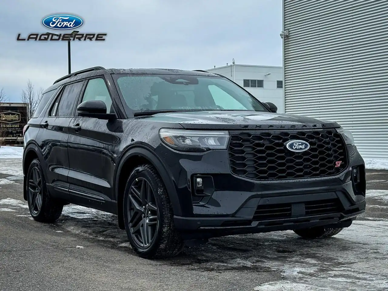 Ford Explorer снимка Ford Explorer