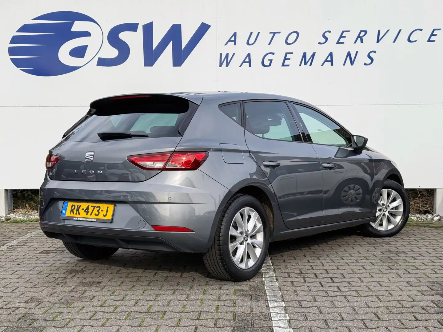 SEAT Leon 1.0 EcoTSI Style Business Intense | CarPlay | Crui Grijs - 2
