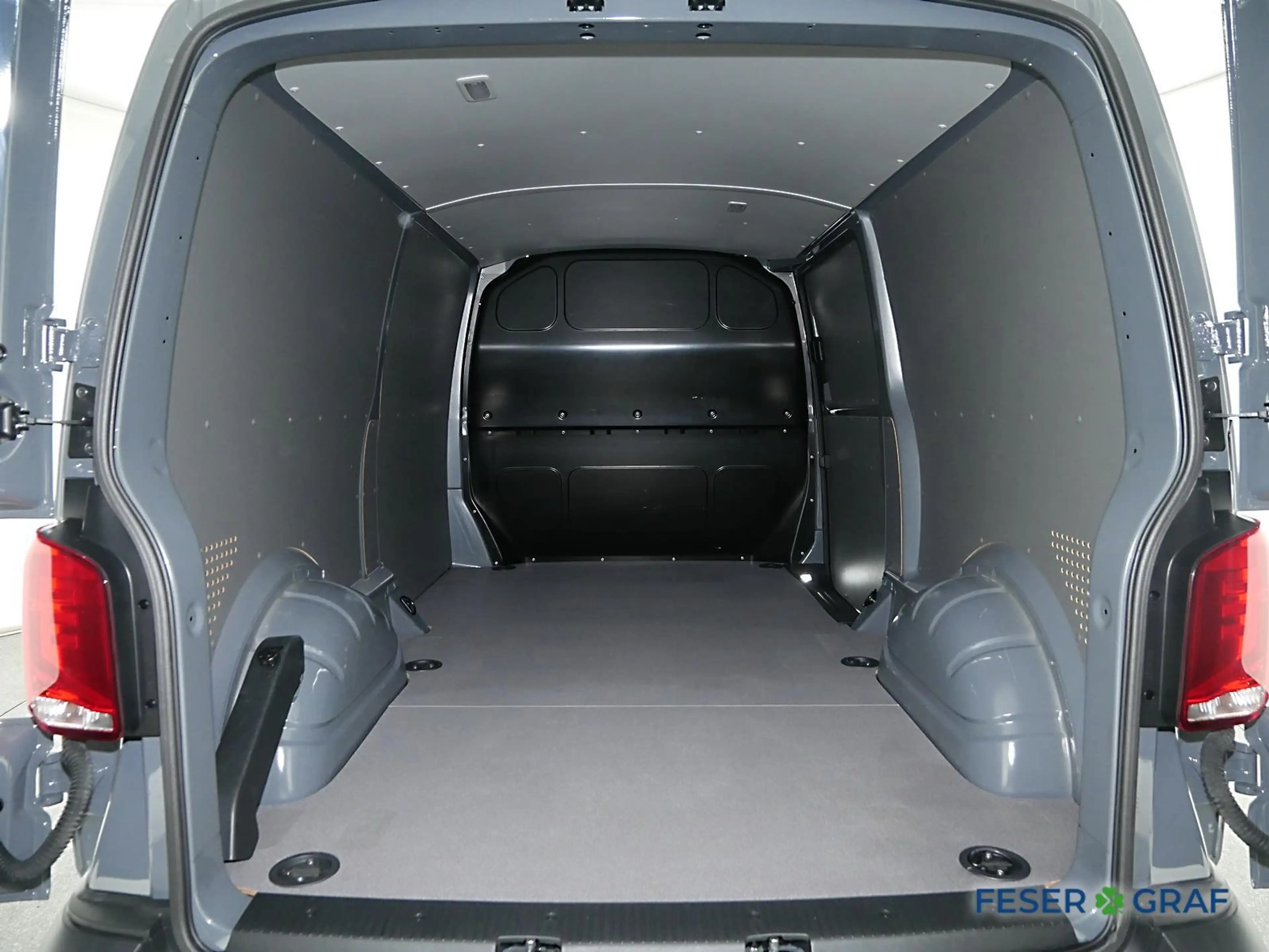 Volkswagen T6.1 Transporter 6.1 Kasten 2.0TDI LR Rückfahrkamera — photo 11