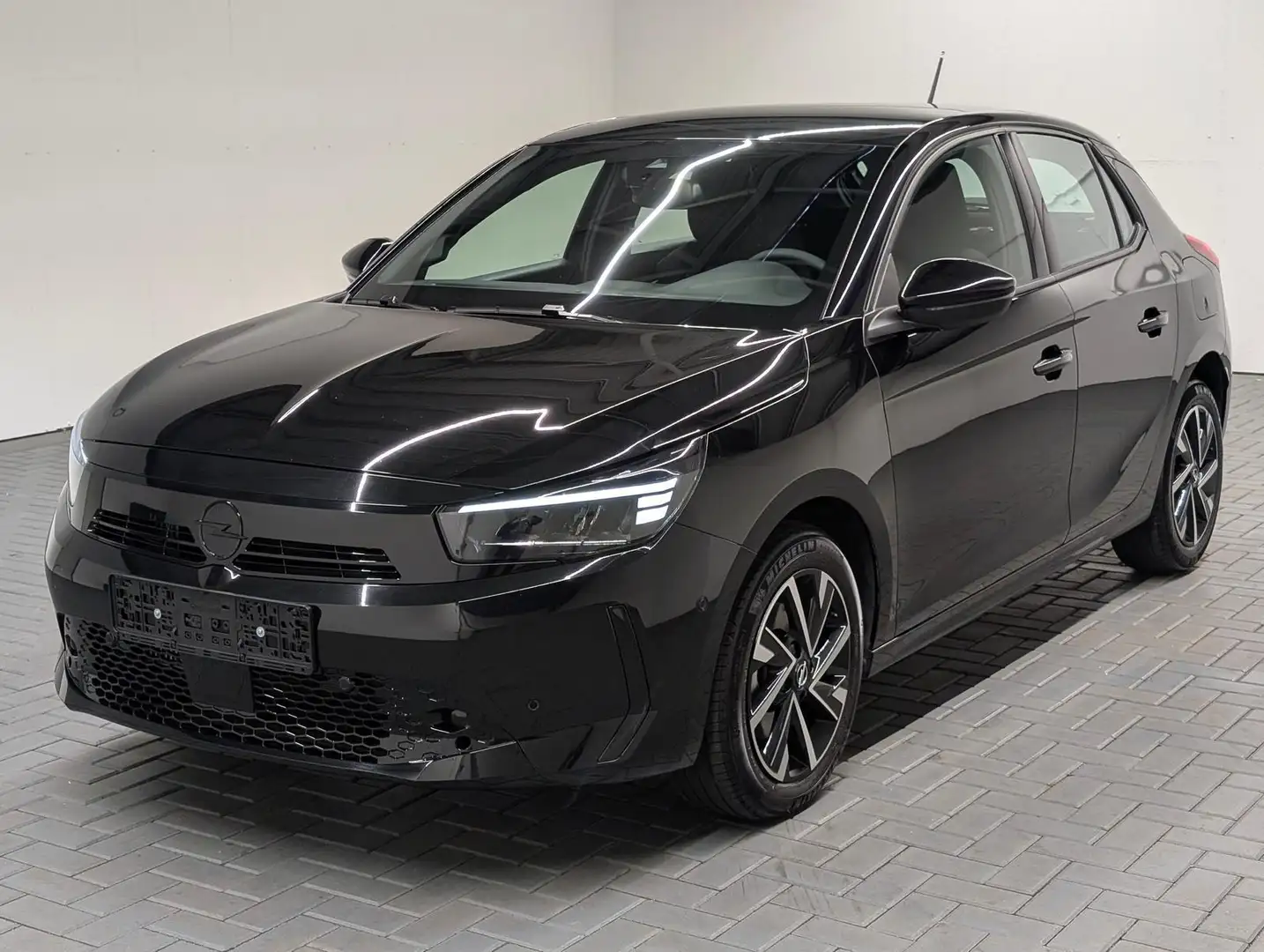 Opel Corsa GS F LED/Carplay/PDC/Kam/VirCo/DAB/16-LM 74 kW ... Schwarz - 1