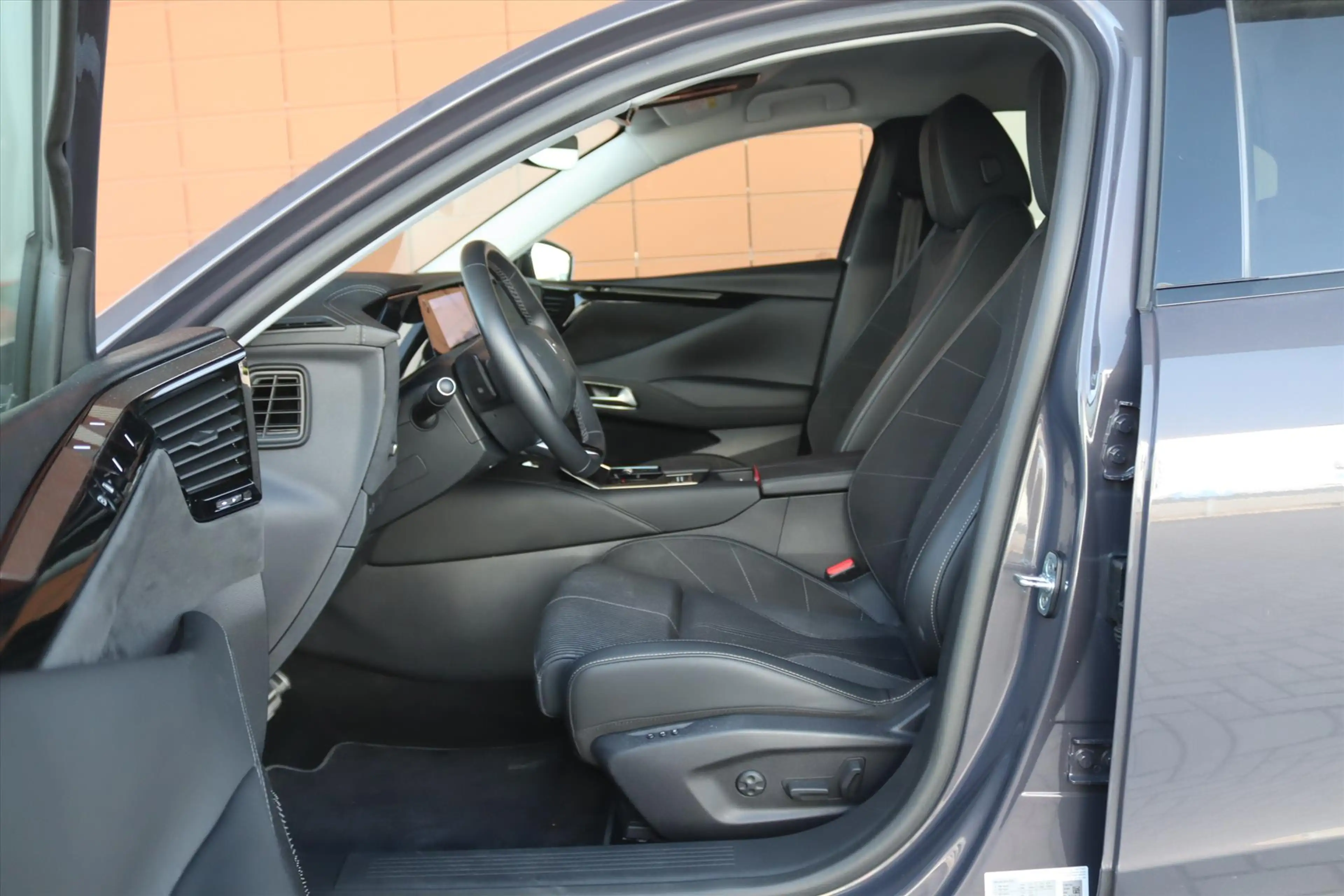 DS Automobiles DS 4 1.6 E-Tense 225PK AUTOMAAT PALLAS Navi | Head Up | — photo 10