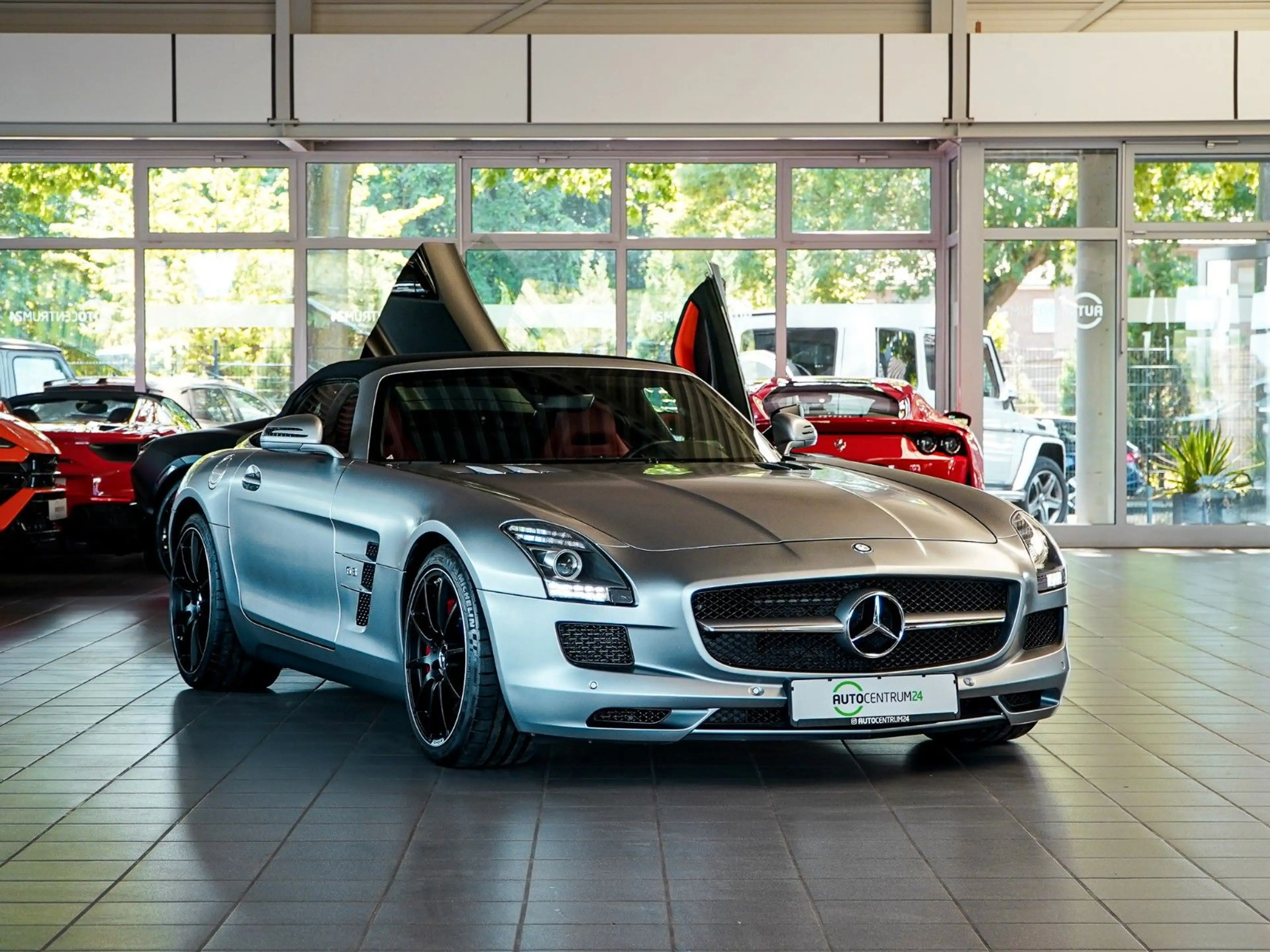 Mercedes-Benz SLS SLS Roadster AMG Sammlerzustand 6,2l V8 — photo 2