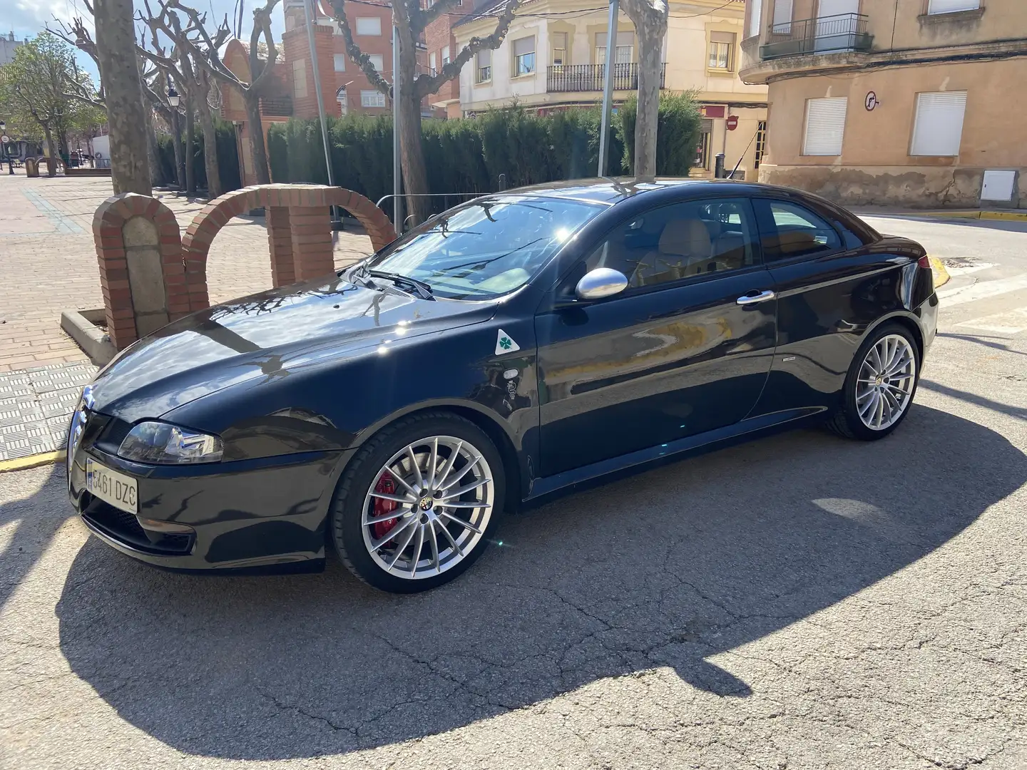 Alfa Romeo GT GT 3.2 V6 Distinctive Distinctive Negro - 1