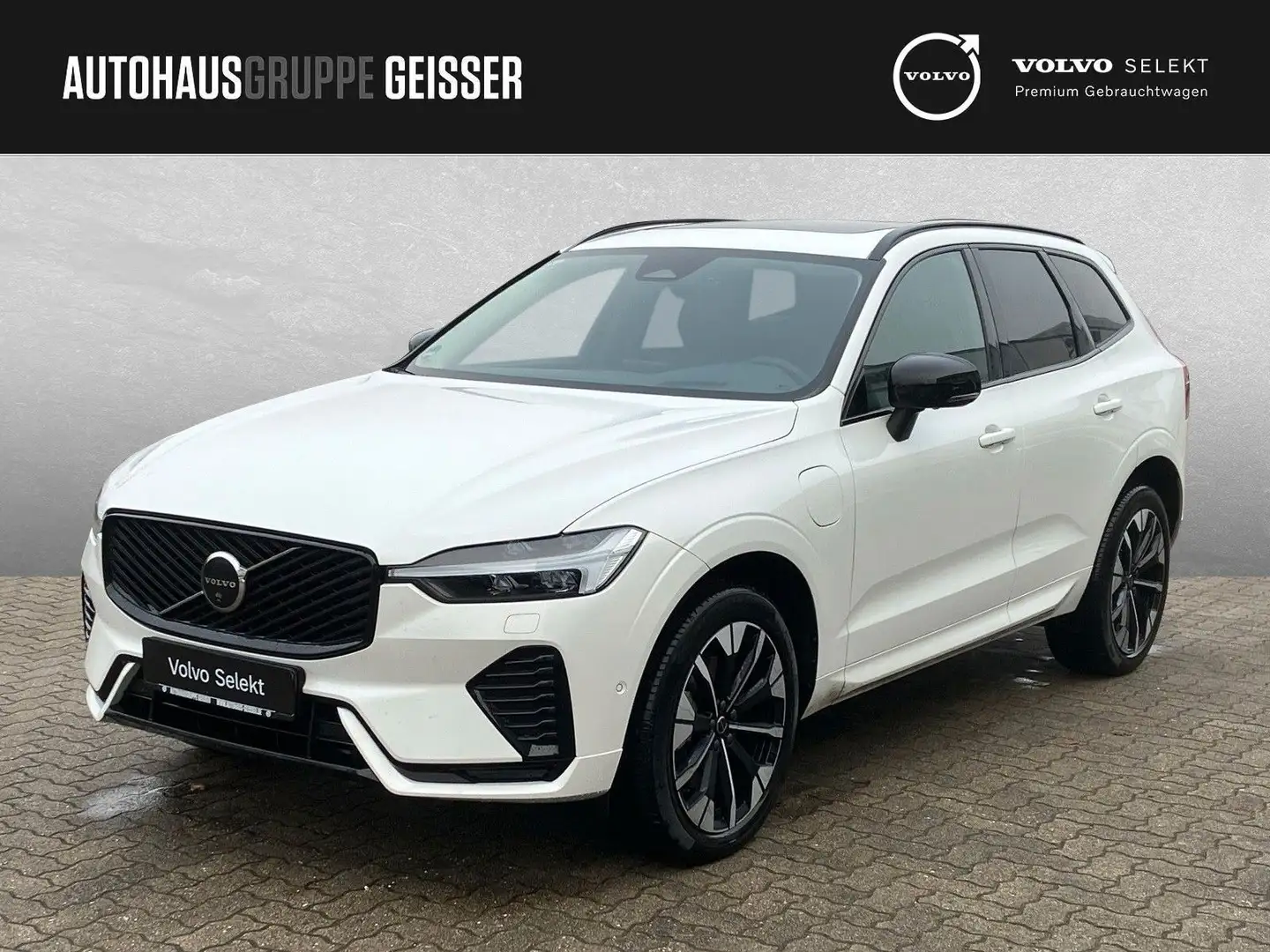 Volvo XC60 T8 AWD Plug-in-Hybrid Ultra Dark Facelift Weiß - 1