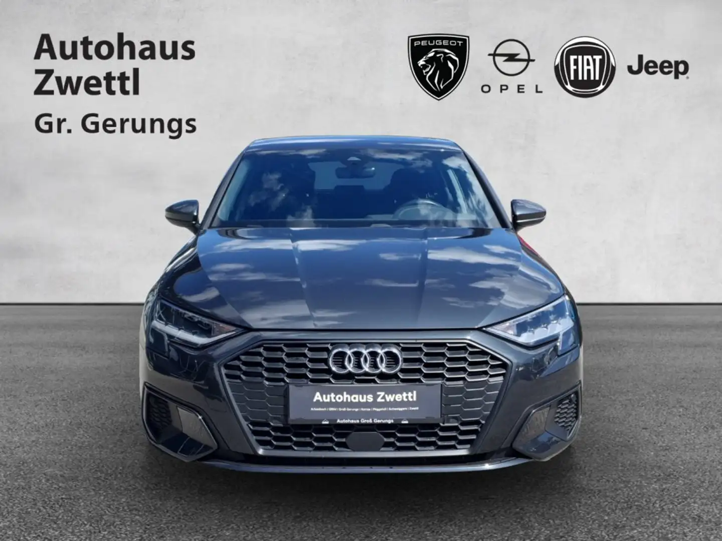 Audi A3 SB 30 TDI *Navi* Grau - 2
