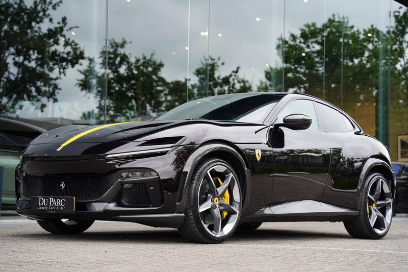 Ferrari Purosangue 6.5 V12 Full Carbon Pack Lifting Panoramadak