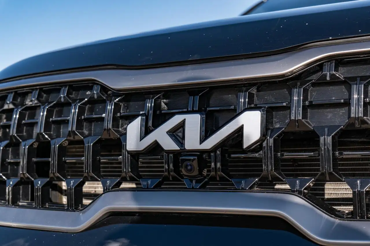 Kia Telluride снимка Kia Telluride