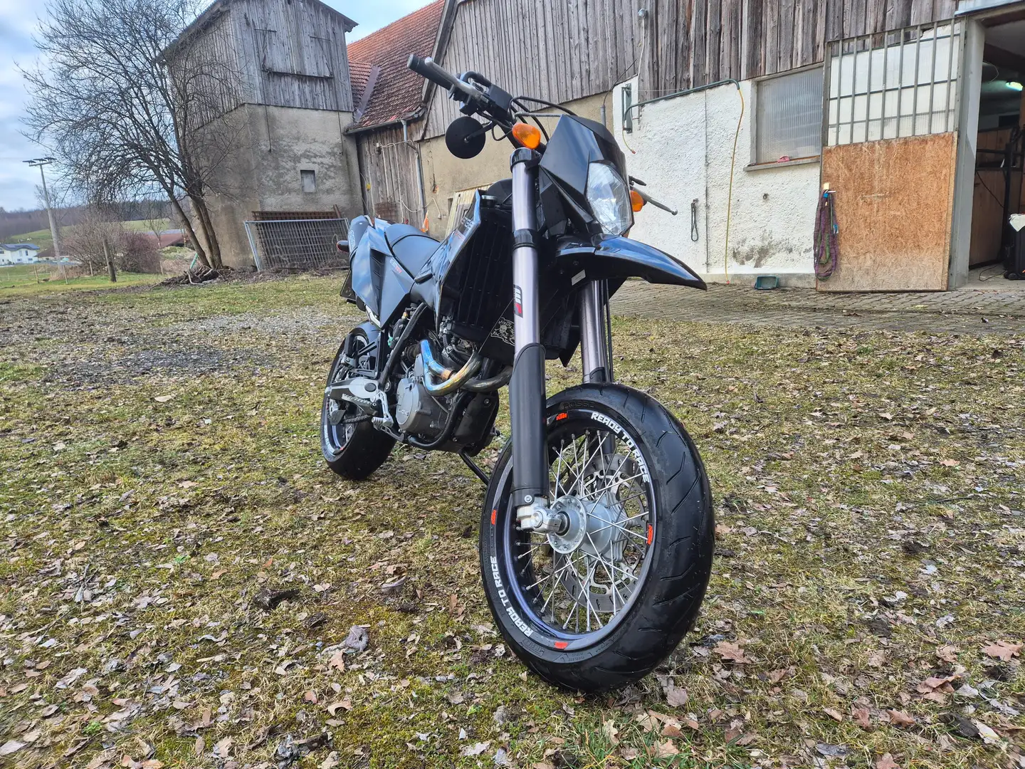 KTM 640 LC 4 Negro - 1