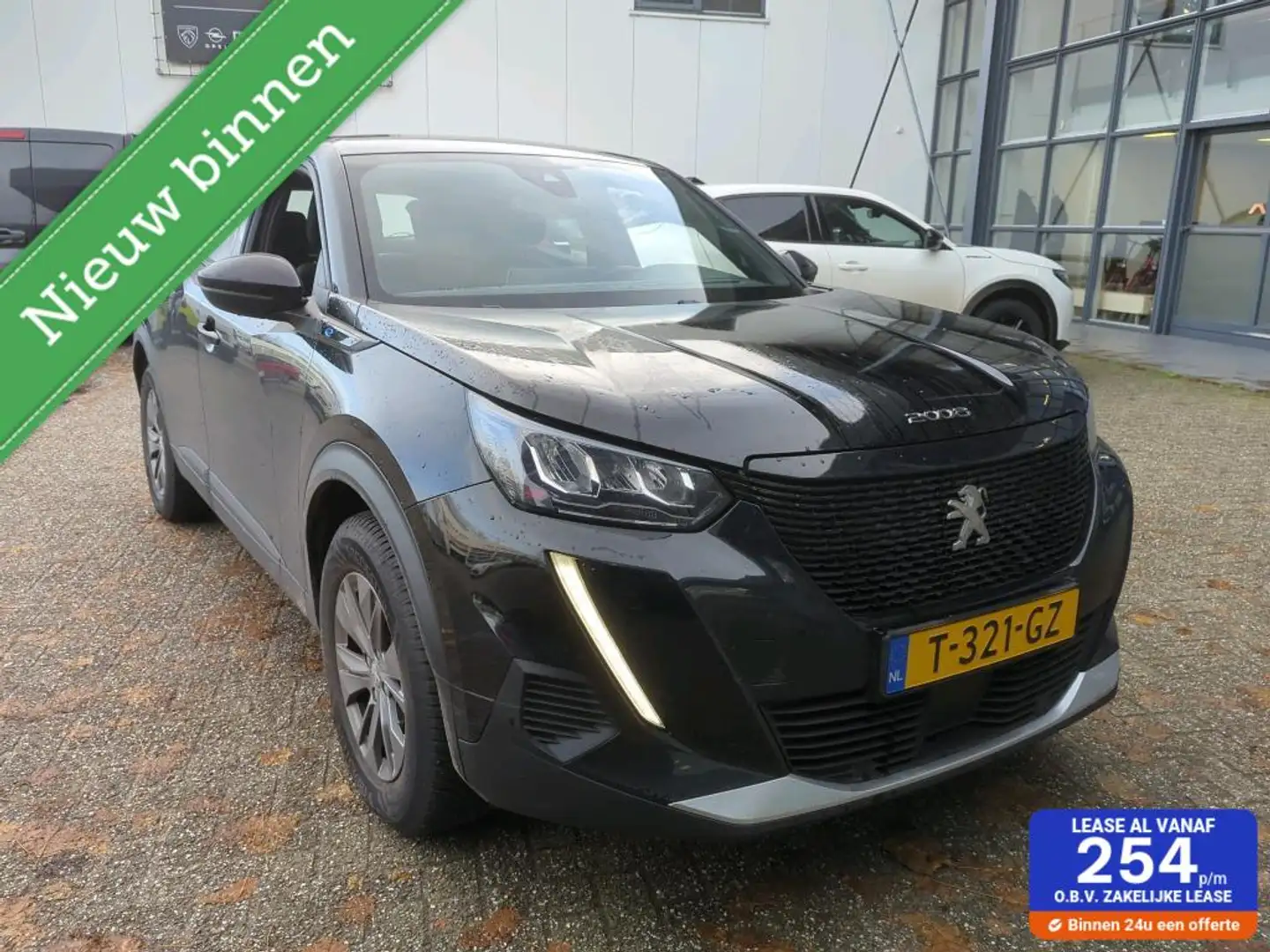 Peugeot e-2008 EV Active Pack 50 kWh Noir - 1