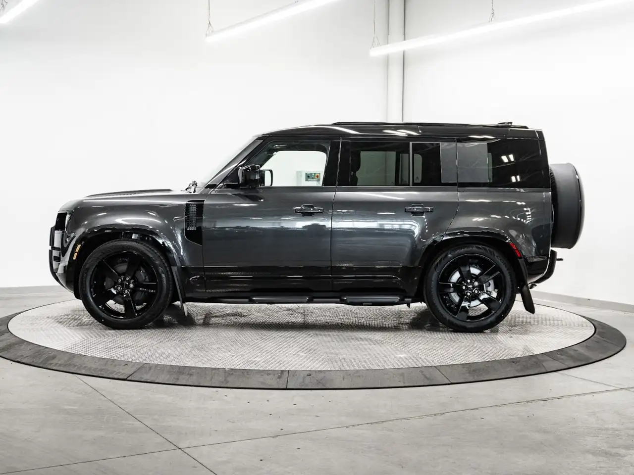 Land Rover Defender снимка Land Rover Defender