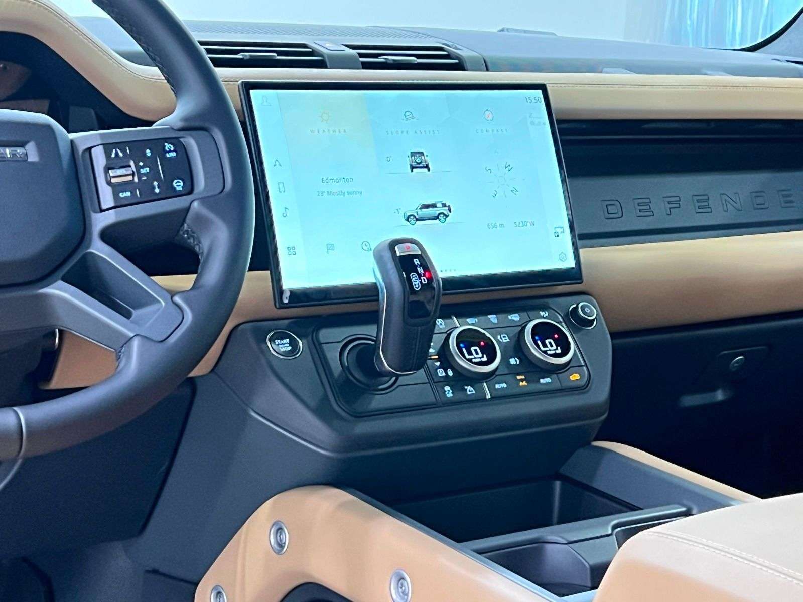 2026 Land Rover Defender 110 P400 X-DYNAMIC SE thumb 17