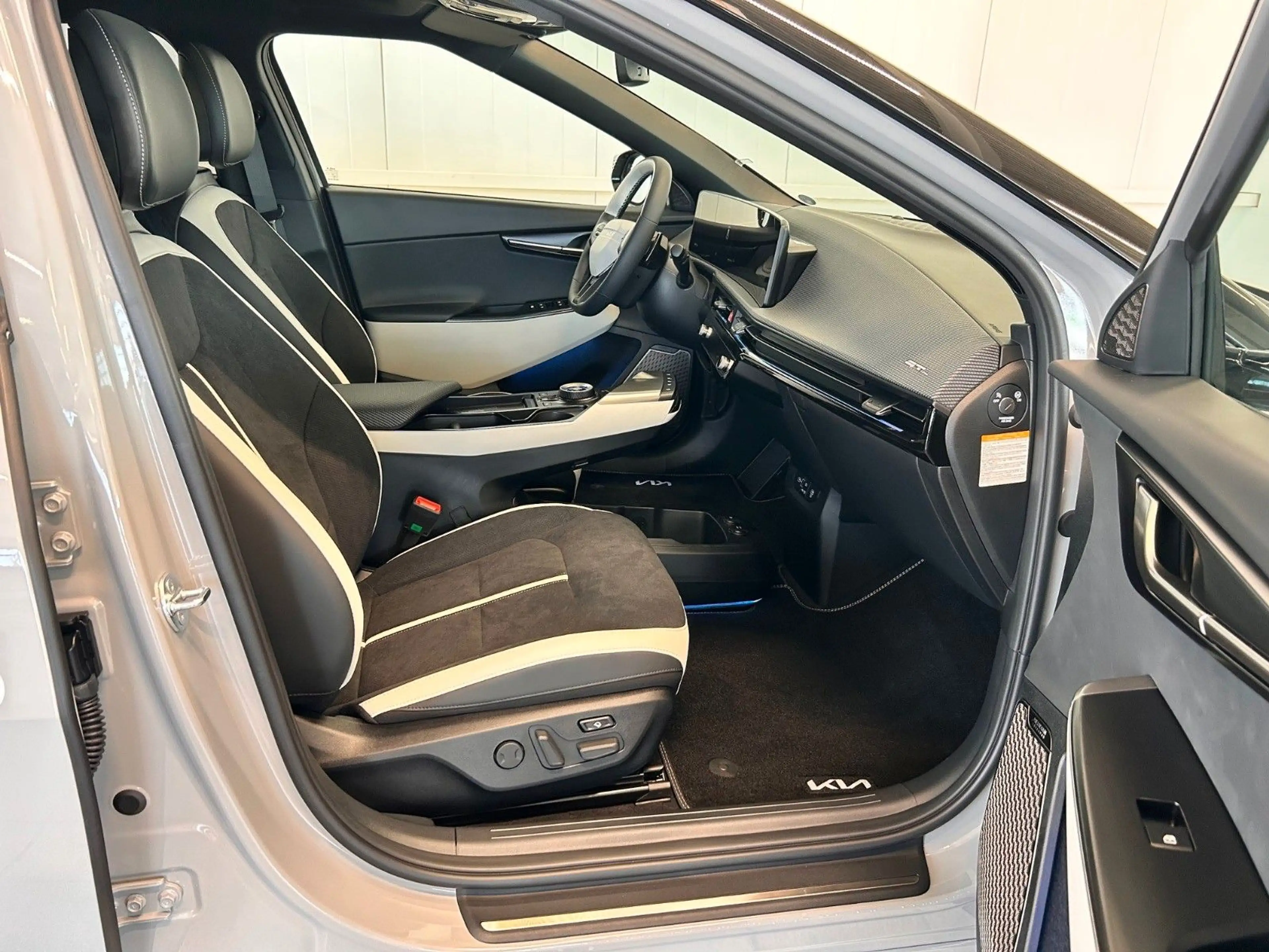 Kia EV6 Paket GT-line 84 kWh AWD (Facelift) — photo 8