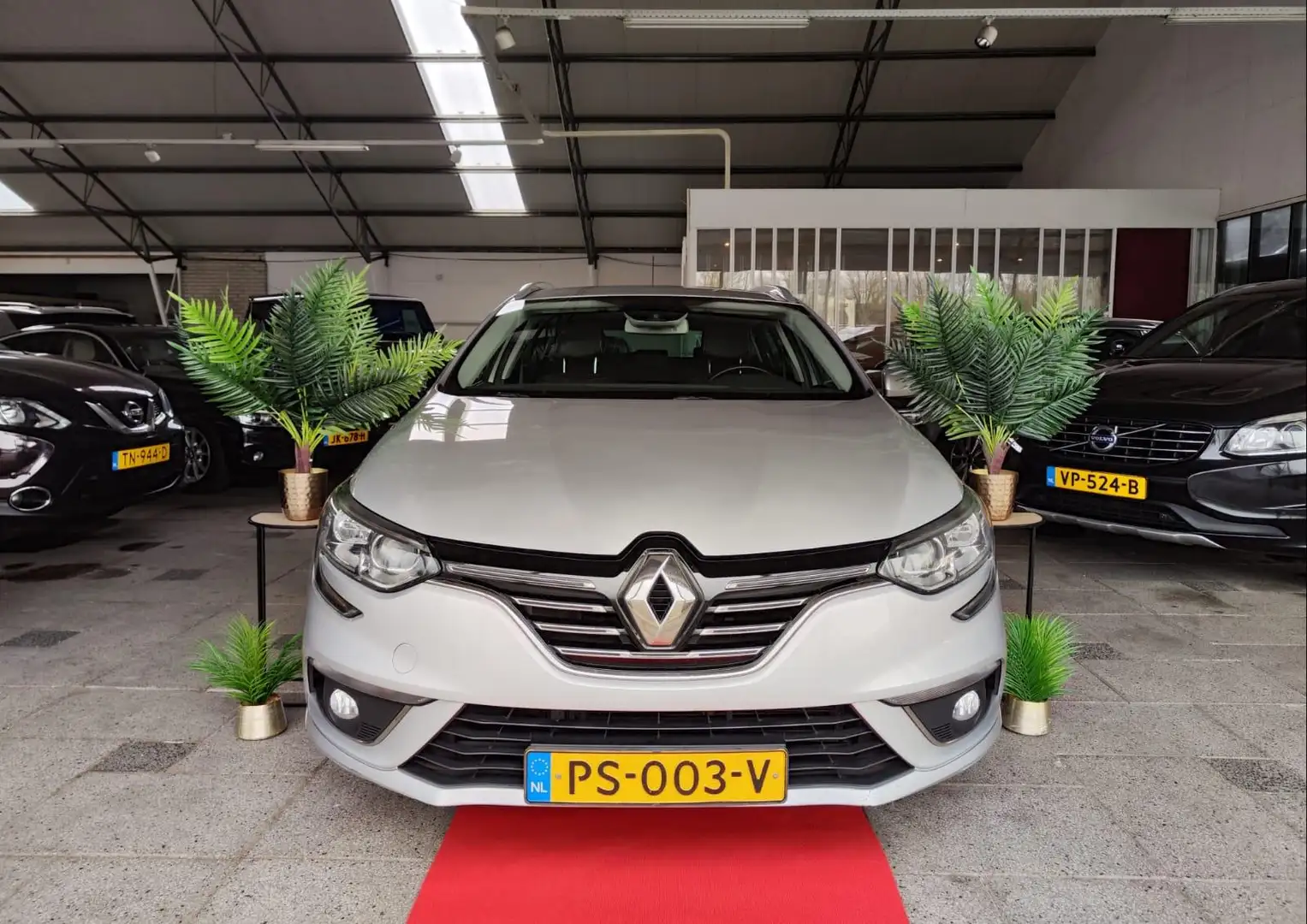 Renault Megane Estate 1.5DCI BOSE Edition Km Certificaat! Grijs - 1