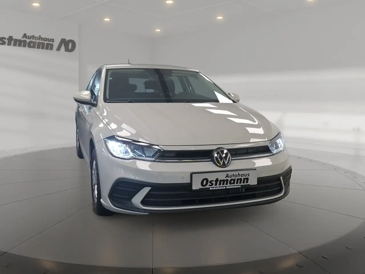 Volkswagen Polo VI 1.0 LED PDC SpurH Virtual 4
