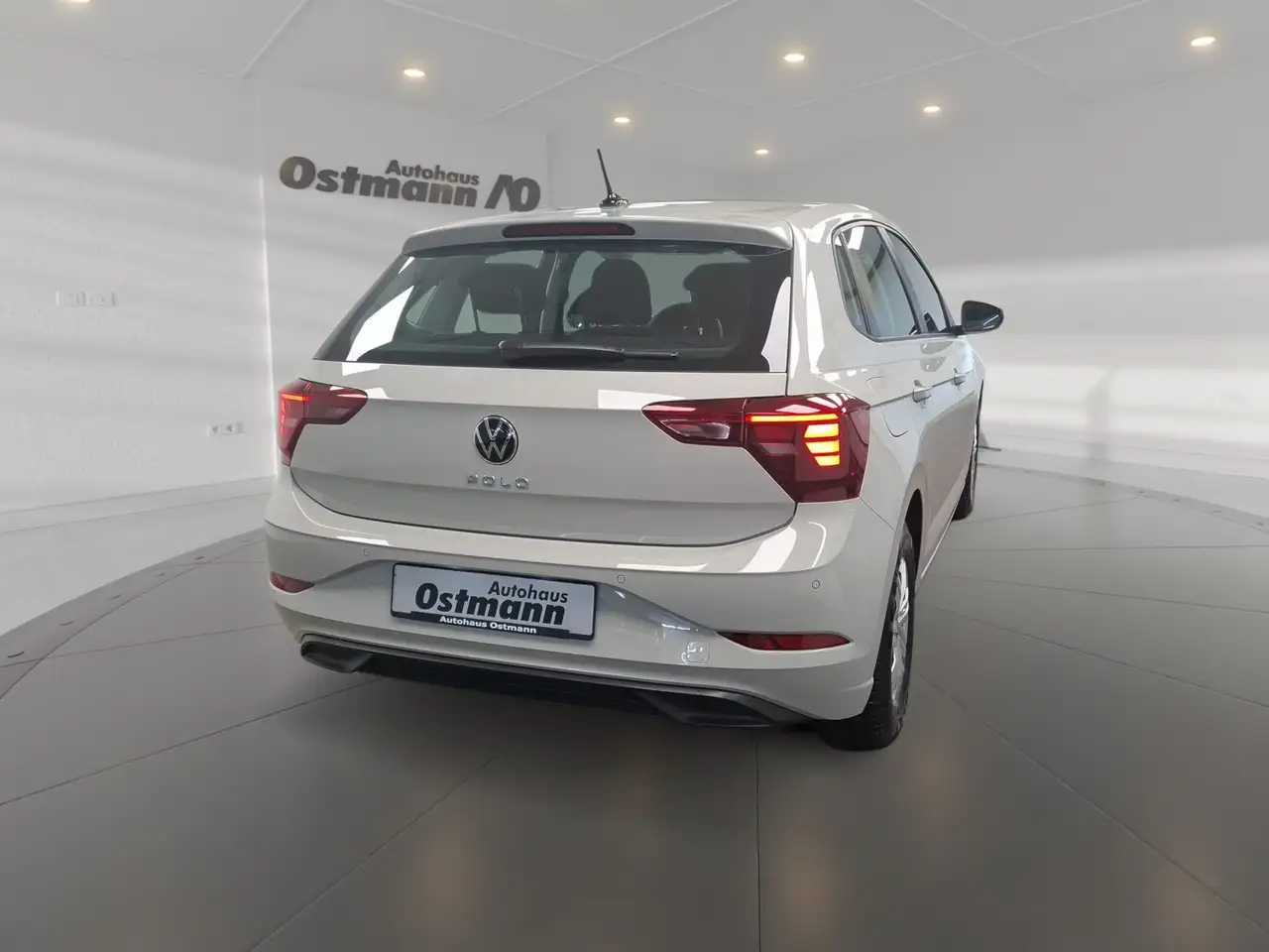 Volkswagen Polo VI 1.0 LED PDC SpurH Virtual 3