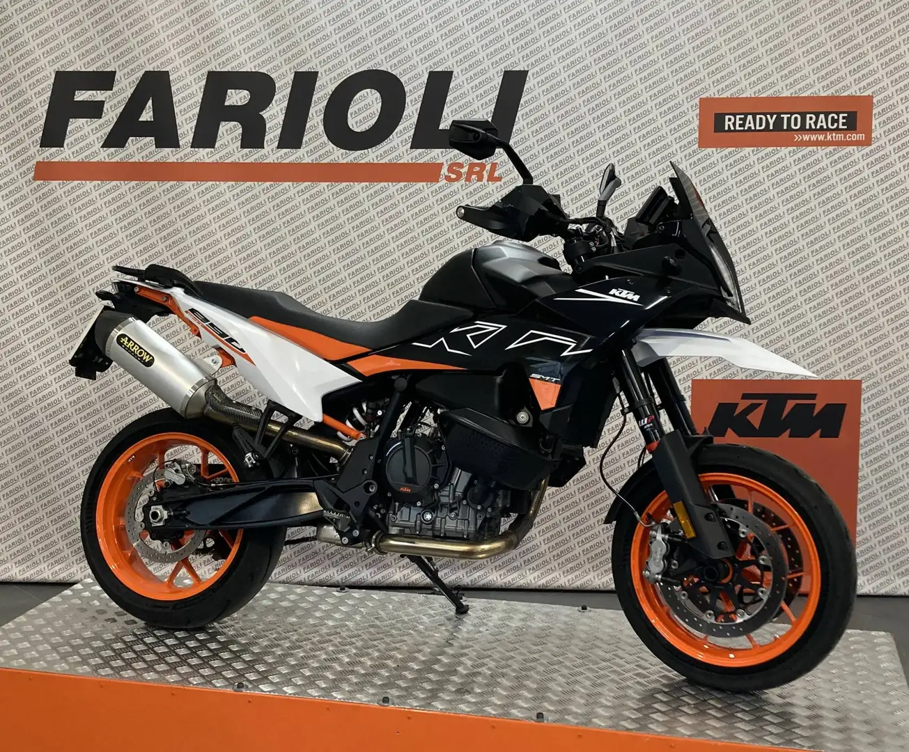 KTM 890 SMT - 1