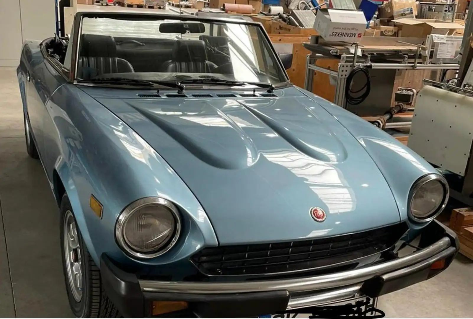Fiat 124 Spider Pininfarina Modrá - 1