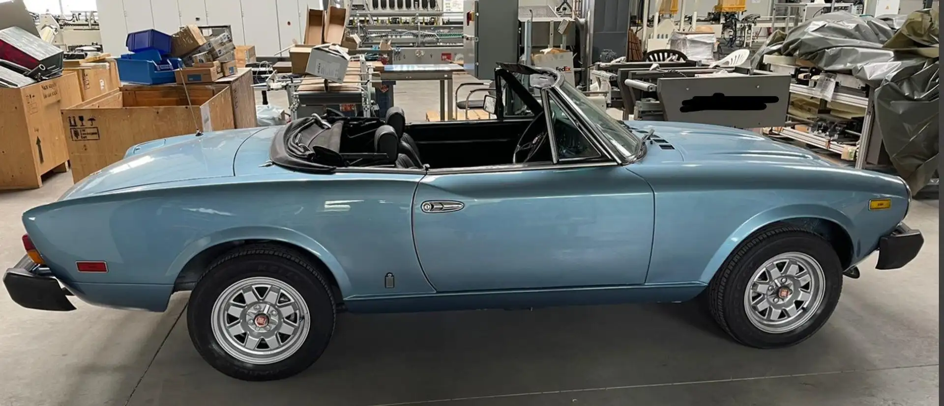 Fiat 124 Spider Pininfarina Modrá - 2